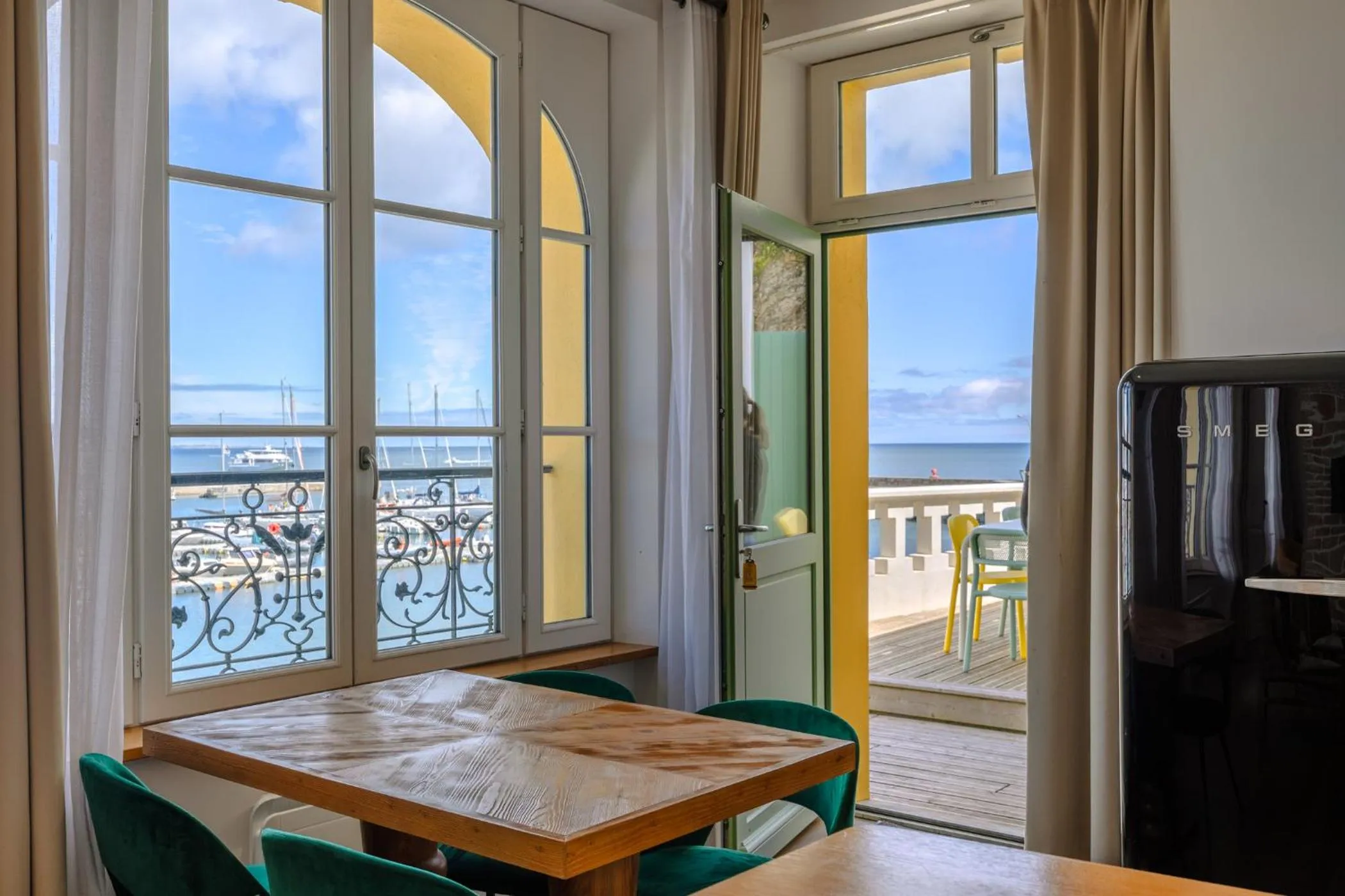 View (from property/room) in Grand Hôtel de Bretagne