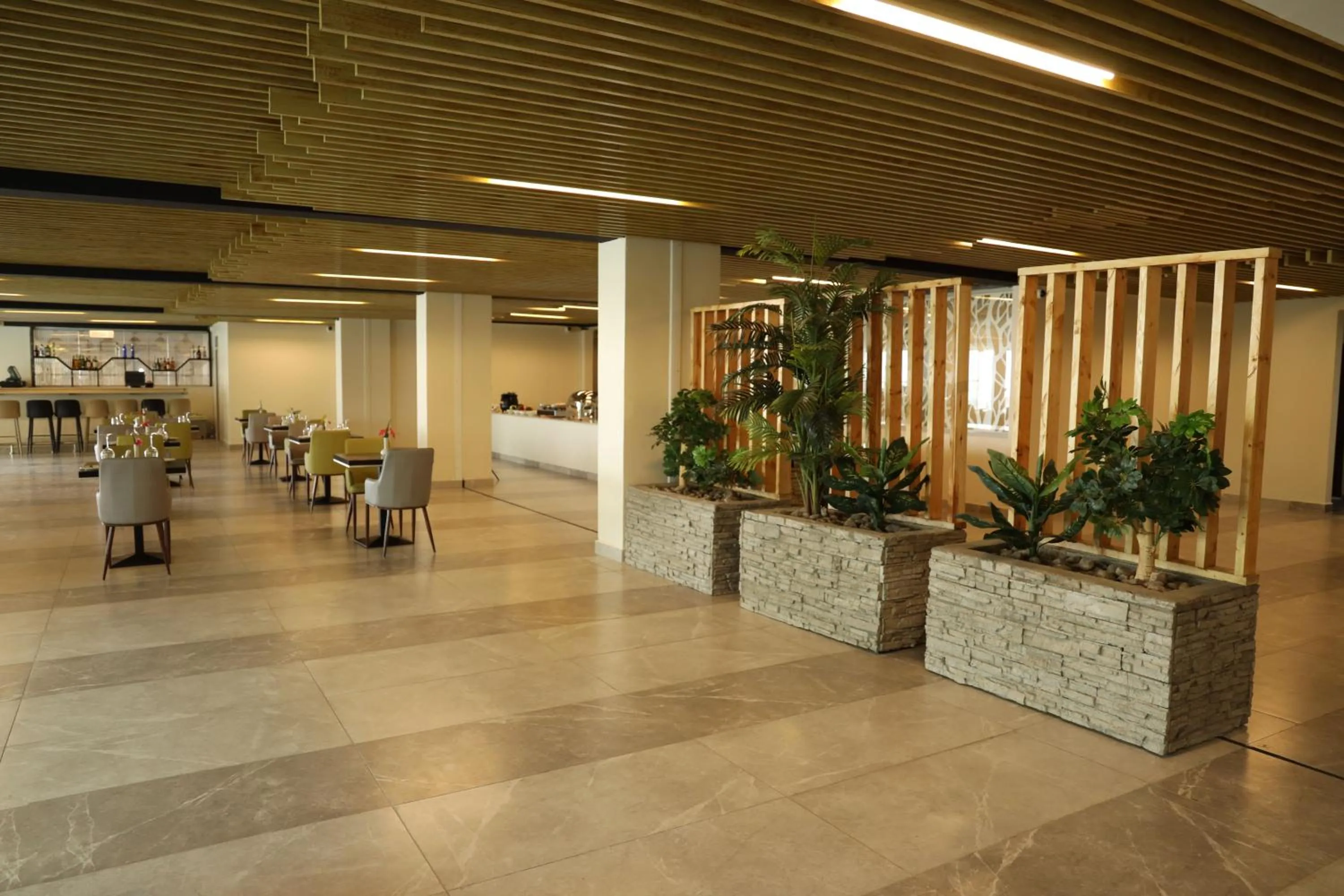 Restaurant/places to eat in PrideInn Plaza Nairobi Airport