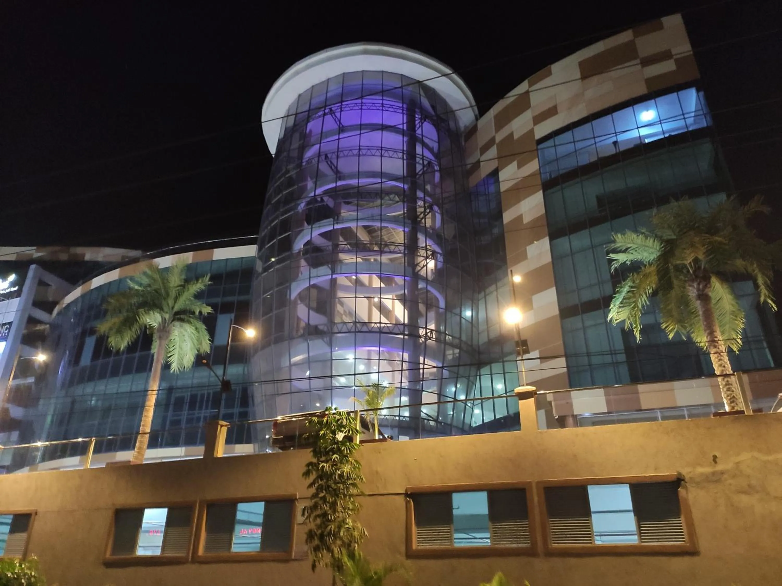 Property building in PrideInn Plaza Nairobi Airport