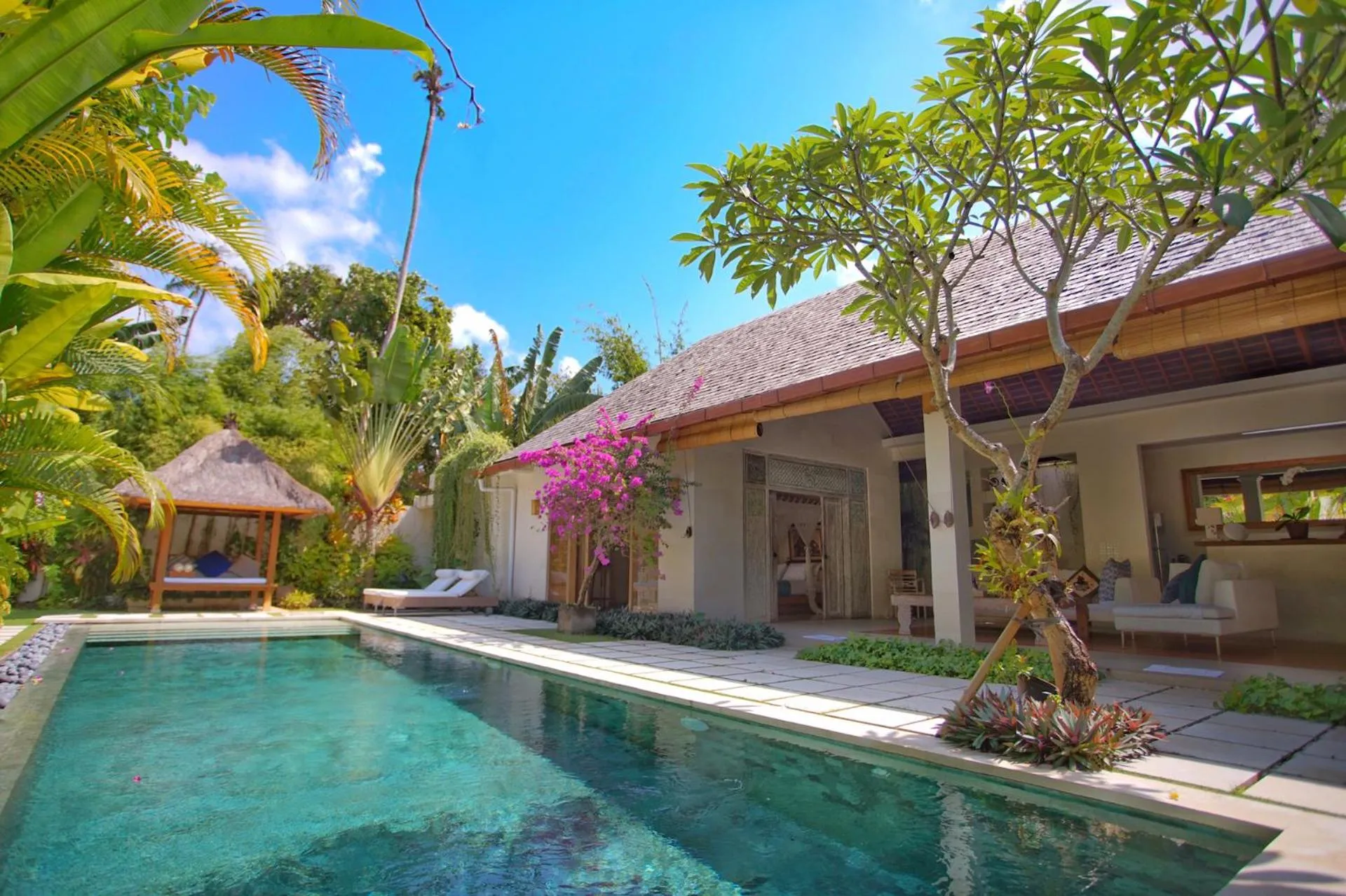 Swimming pool in Villa Bali Asri Batubelig