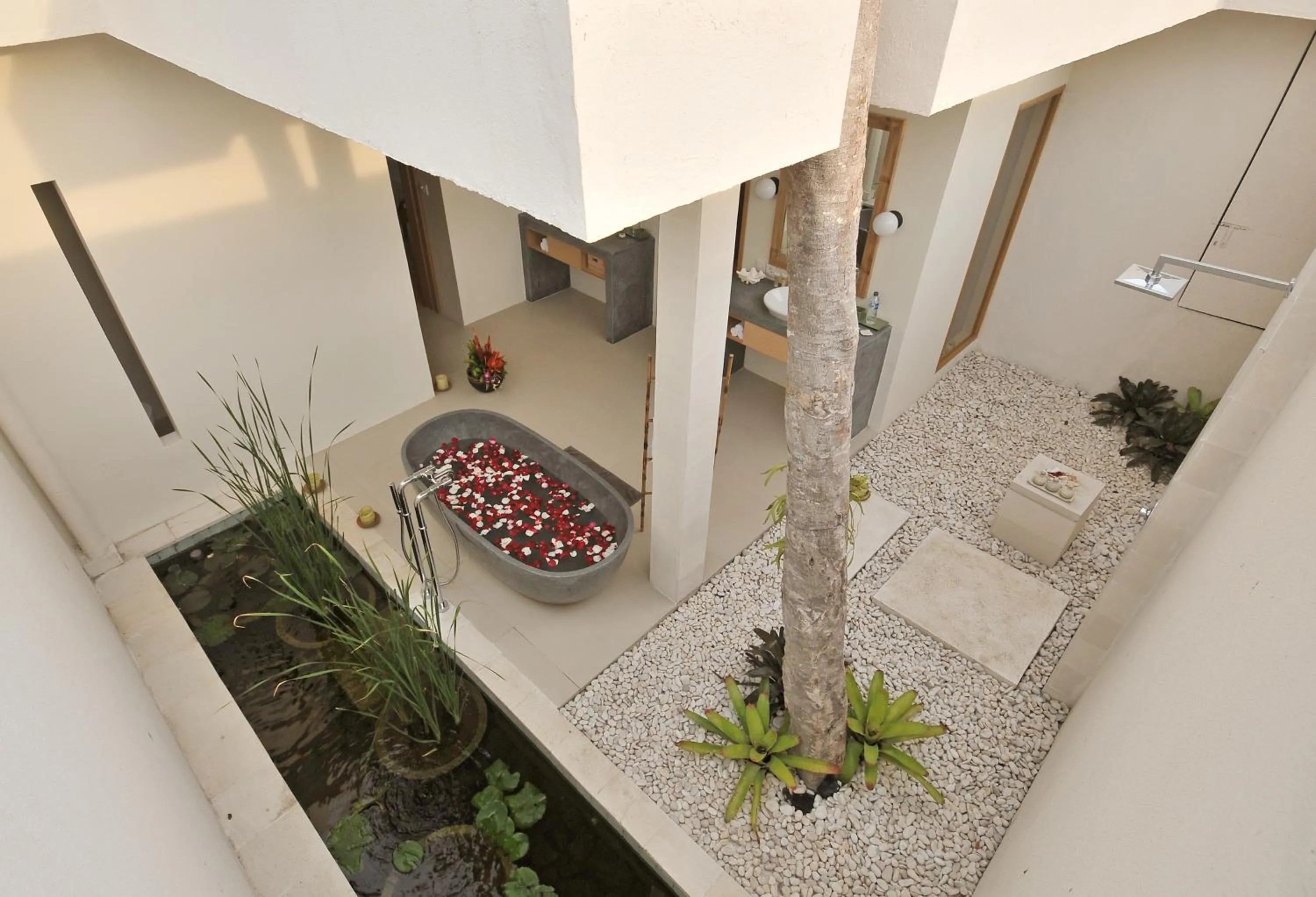 Bathroom in Villa Bali Asri Batubelig