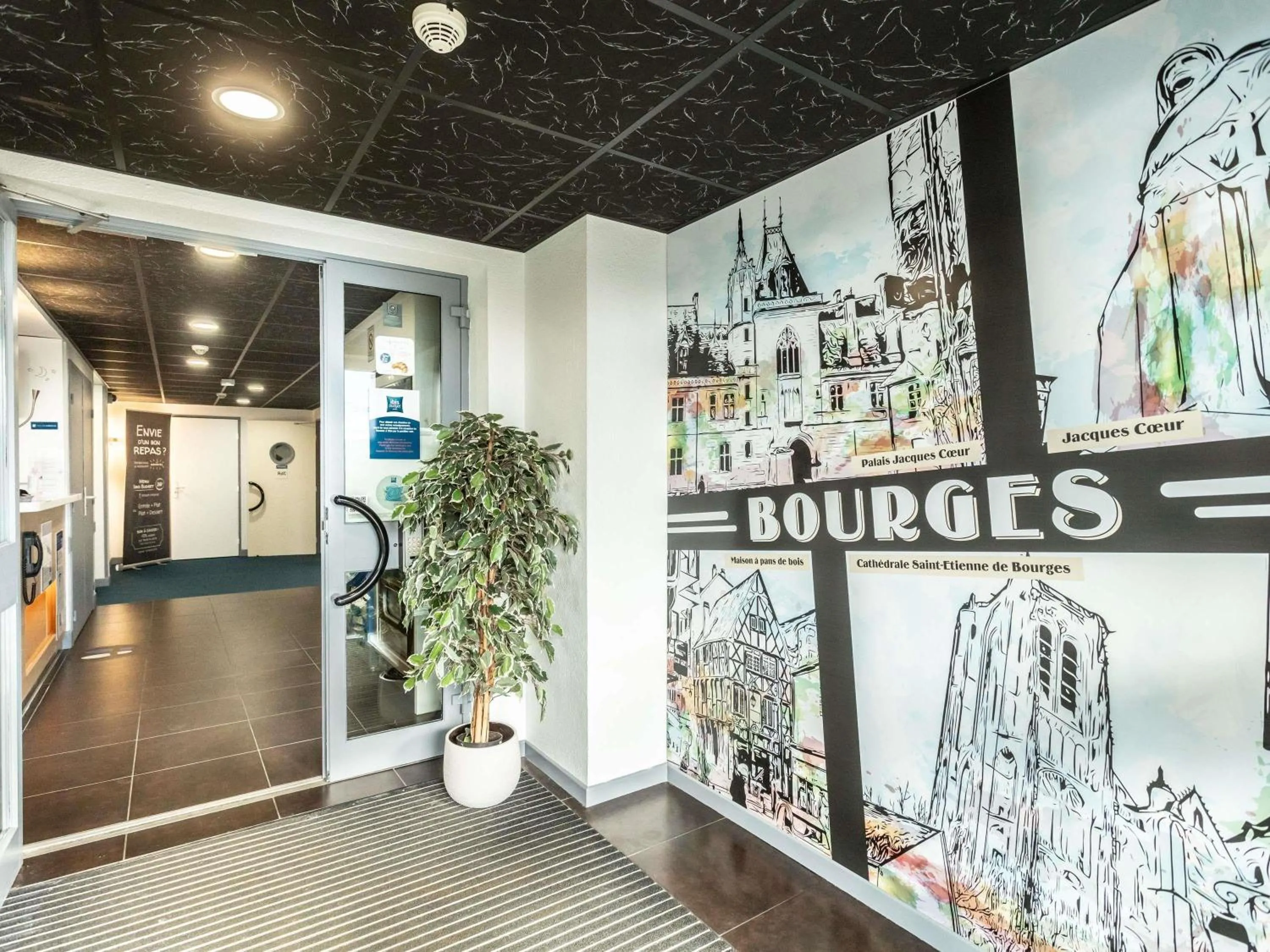 Property building in ibis budget Bourges