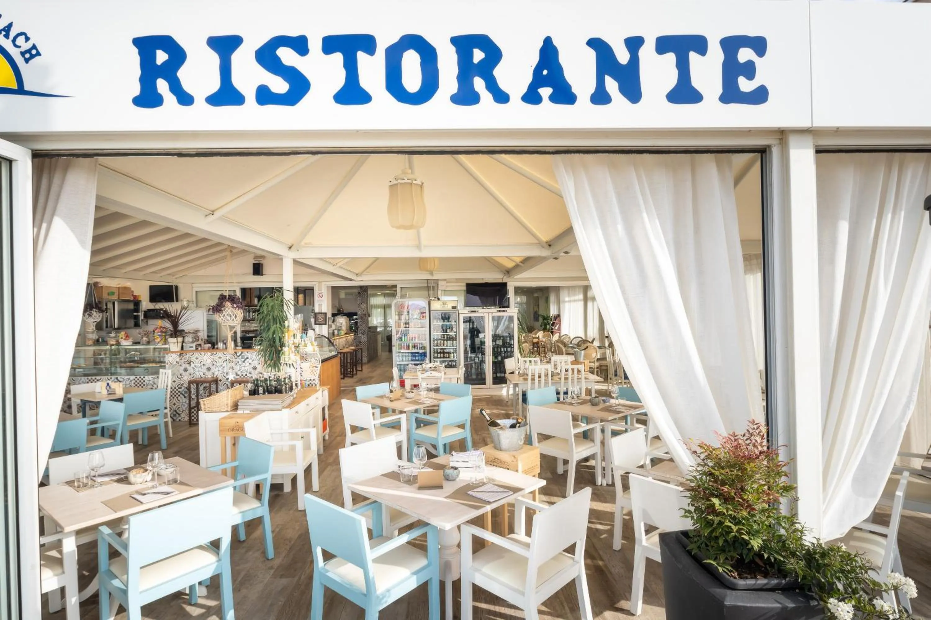 Restaurant/places to eat in Hotel Tizian Beach