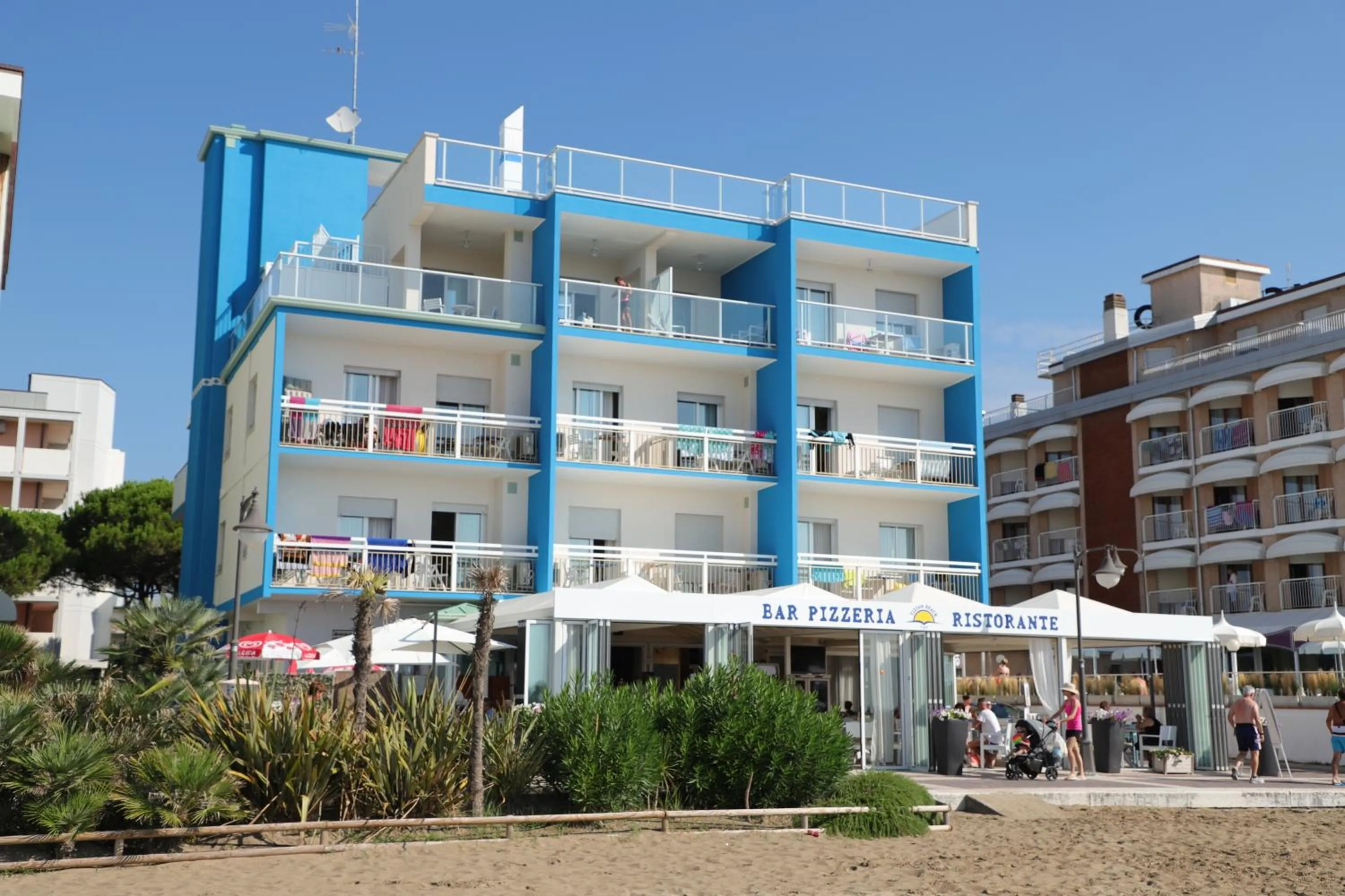 Facade/entrance in Hotel Tizian Beach