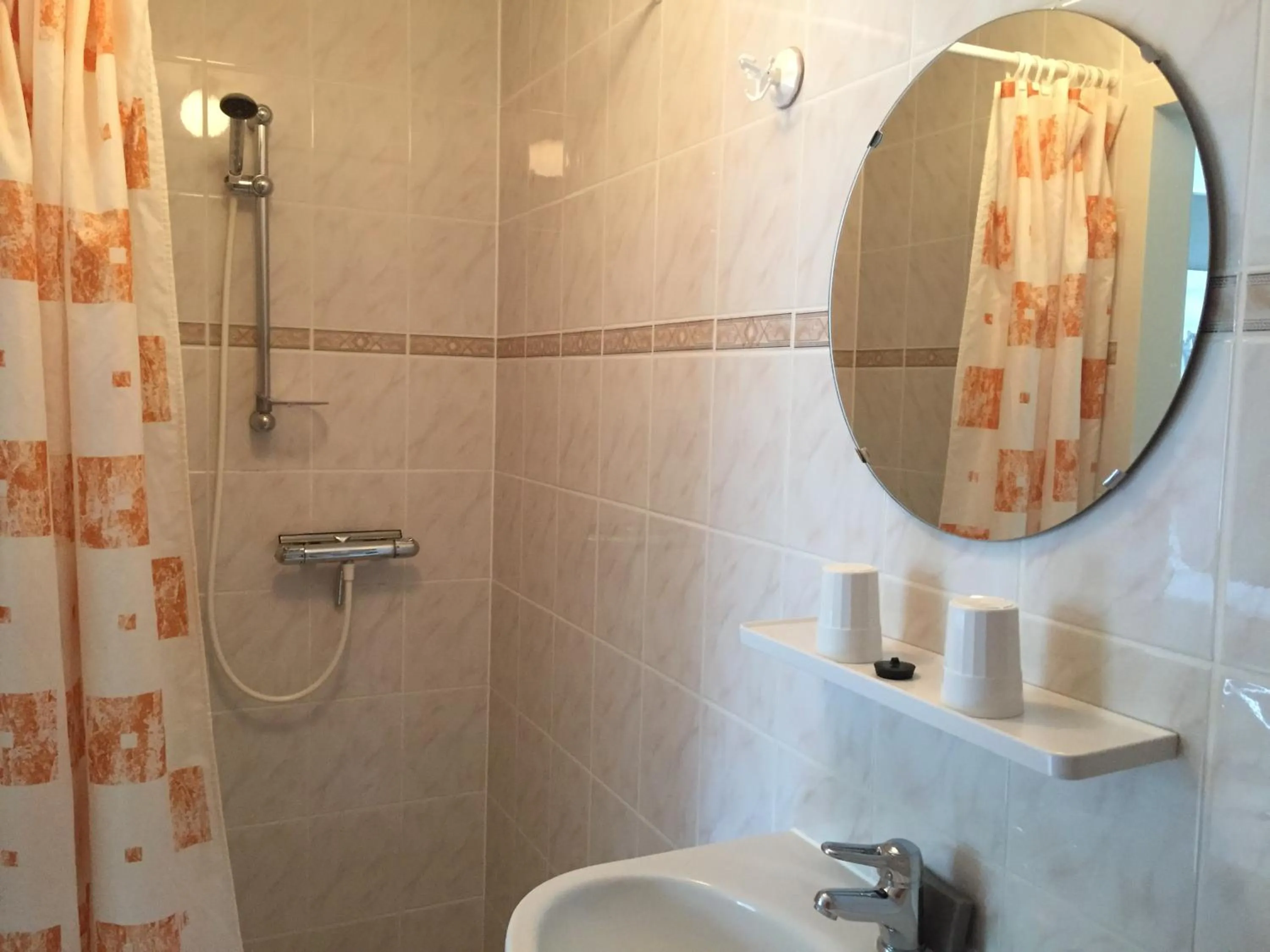 Shower in de Duinroos