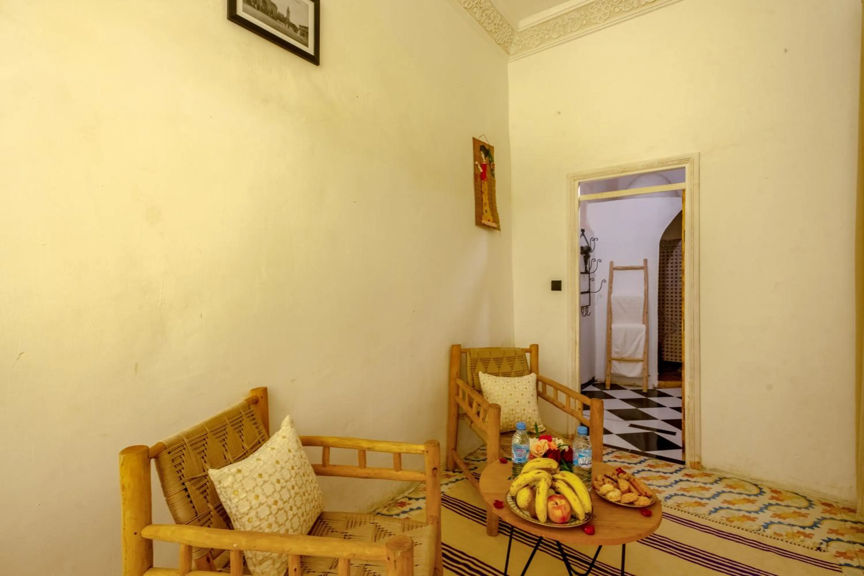 Living room in Riad des remparts Marrakech