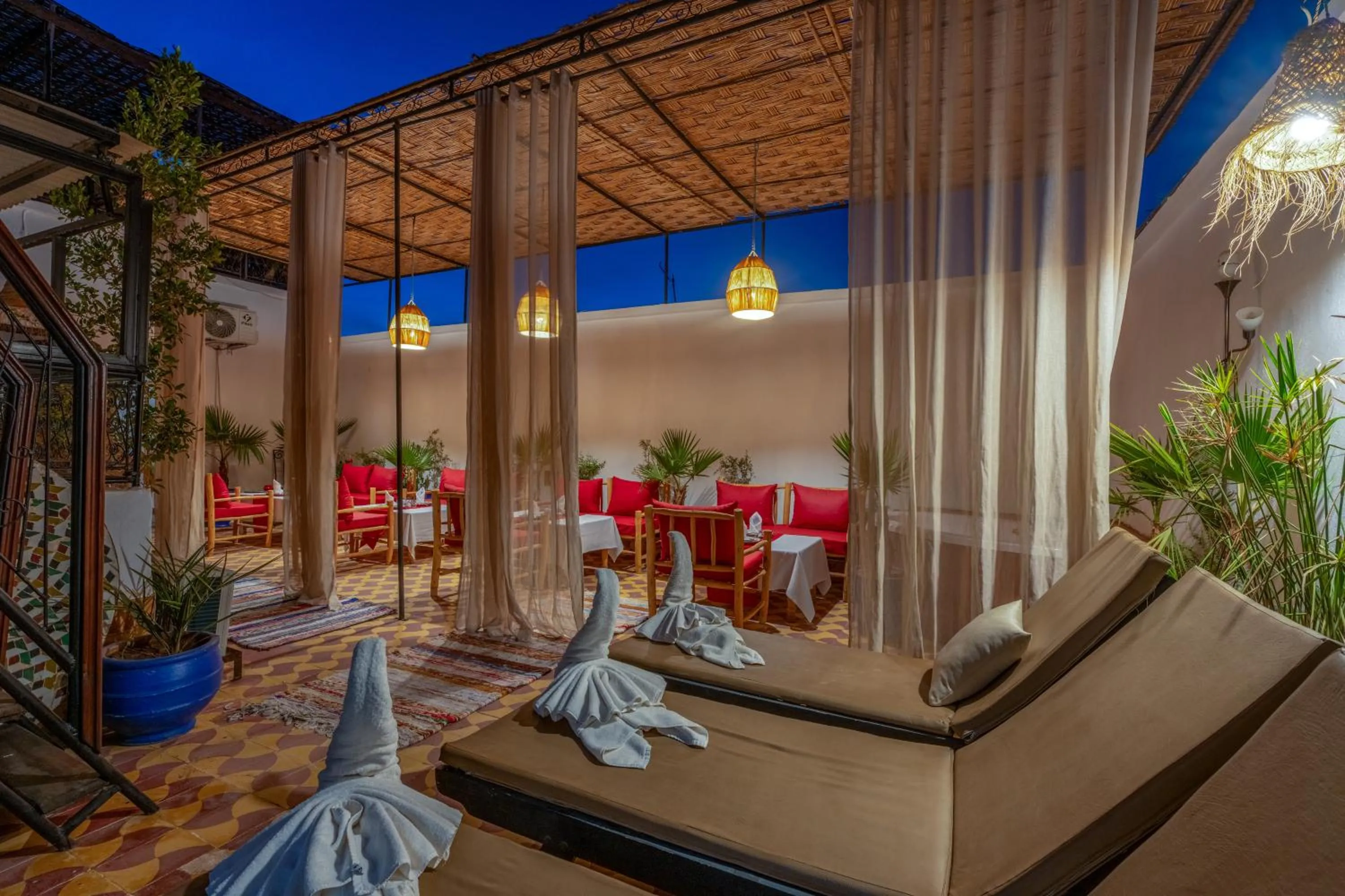 Living room in Riad des remparts Marrakech