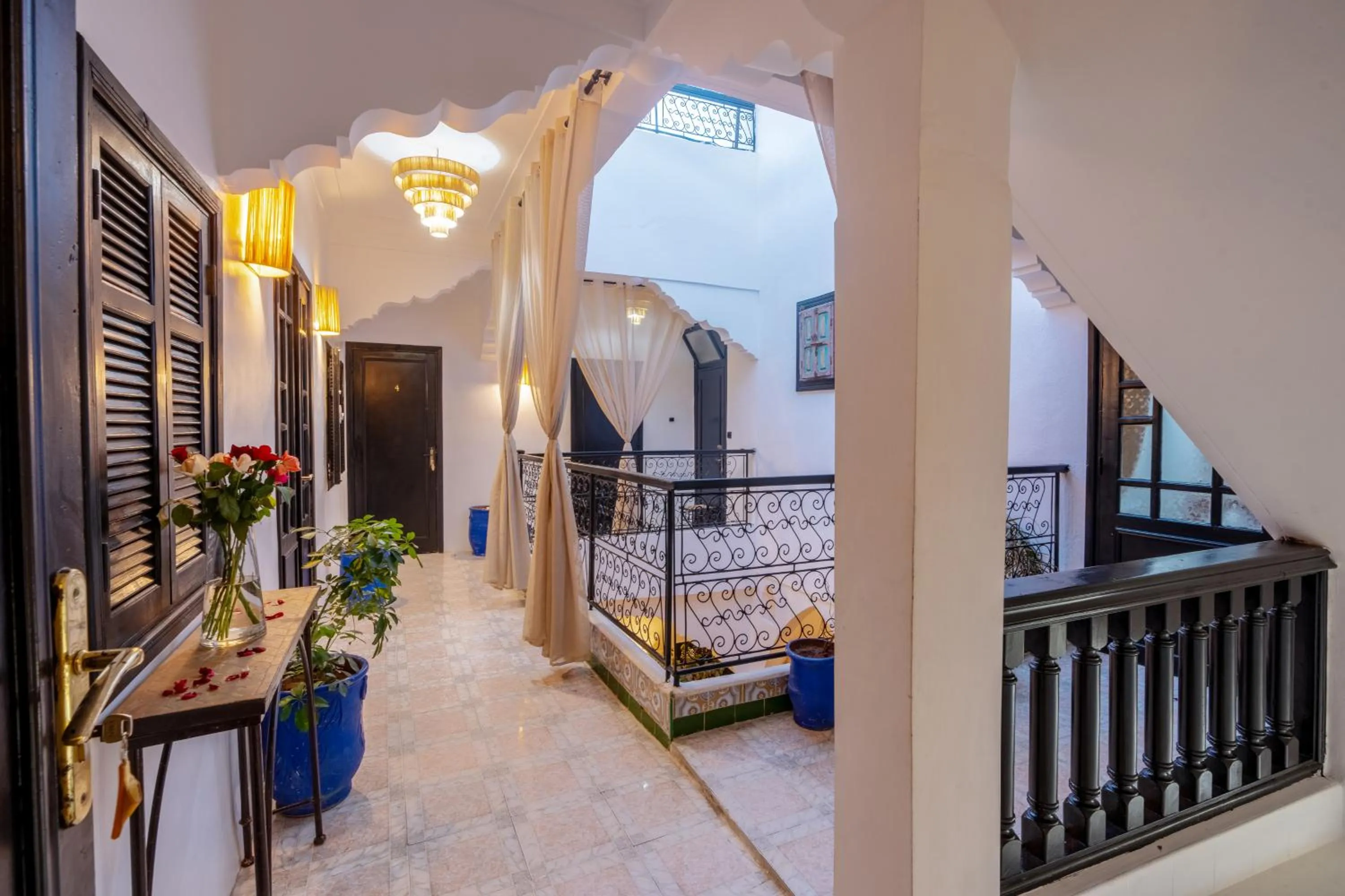 Inner courtyard view in Riad des remparts Marrakech