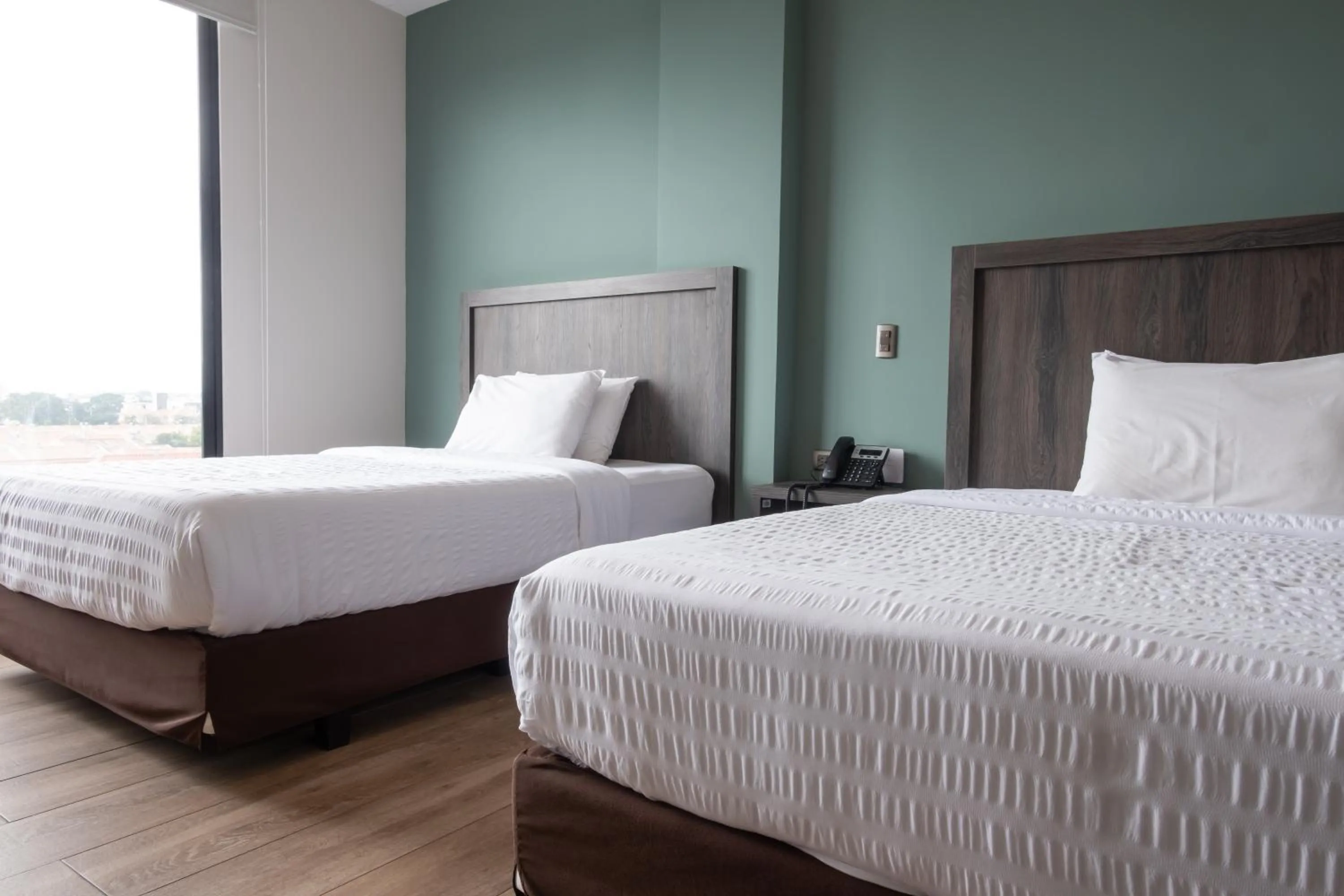 Photo of the whole room, Bed in REEC Machala by Oro Verde Hotels