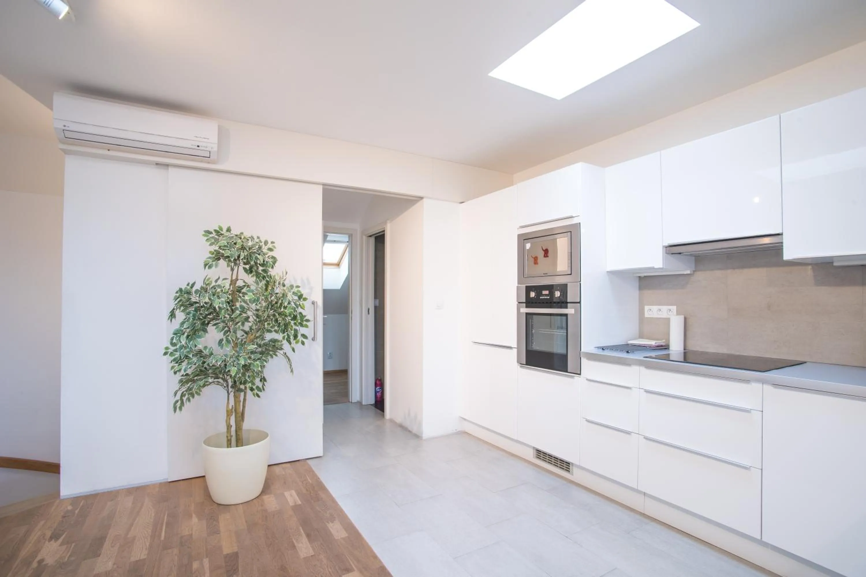 Naru house 9