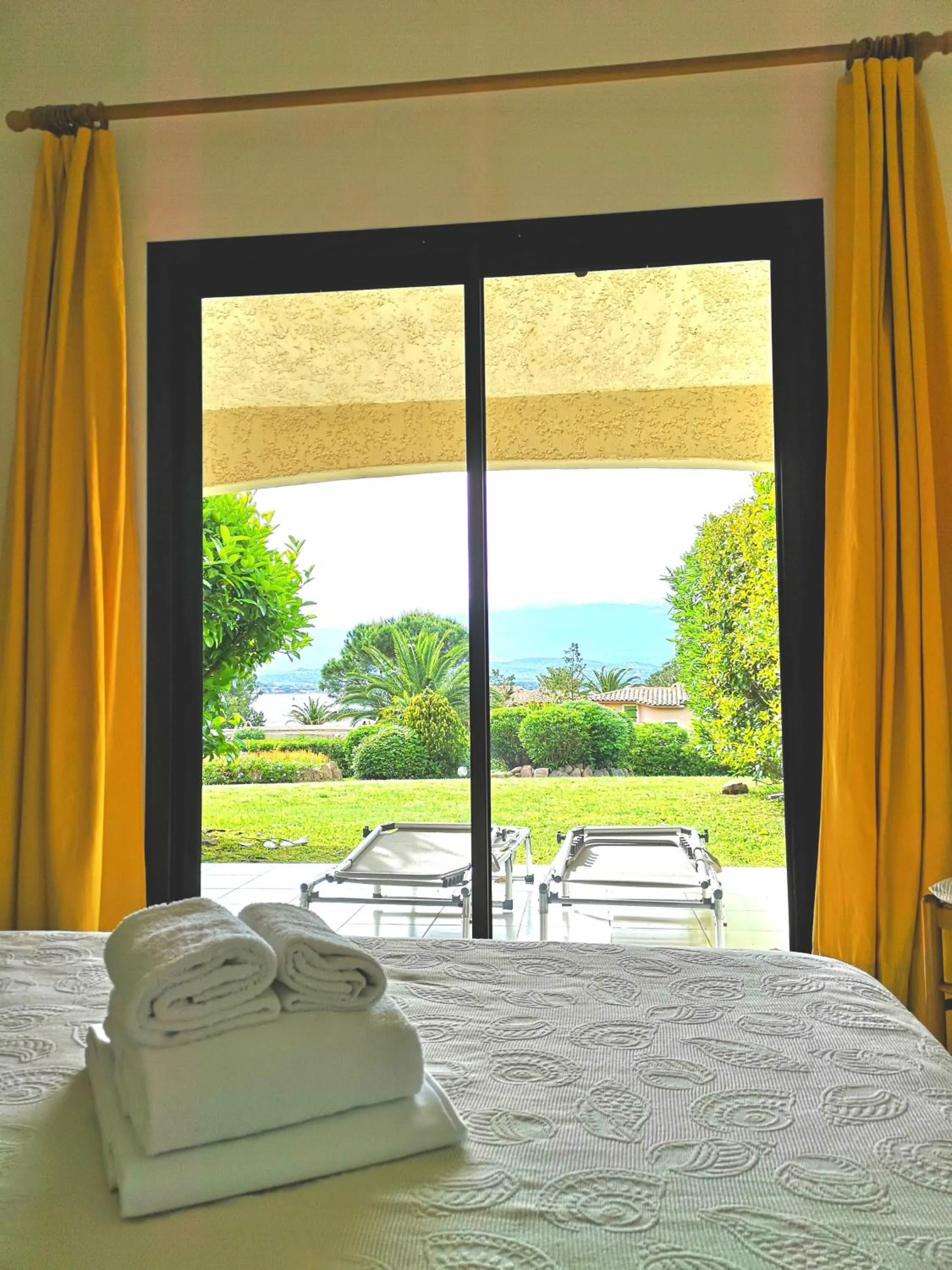 Bedroom, Bed in Résidence Le Village Marin