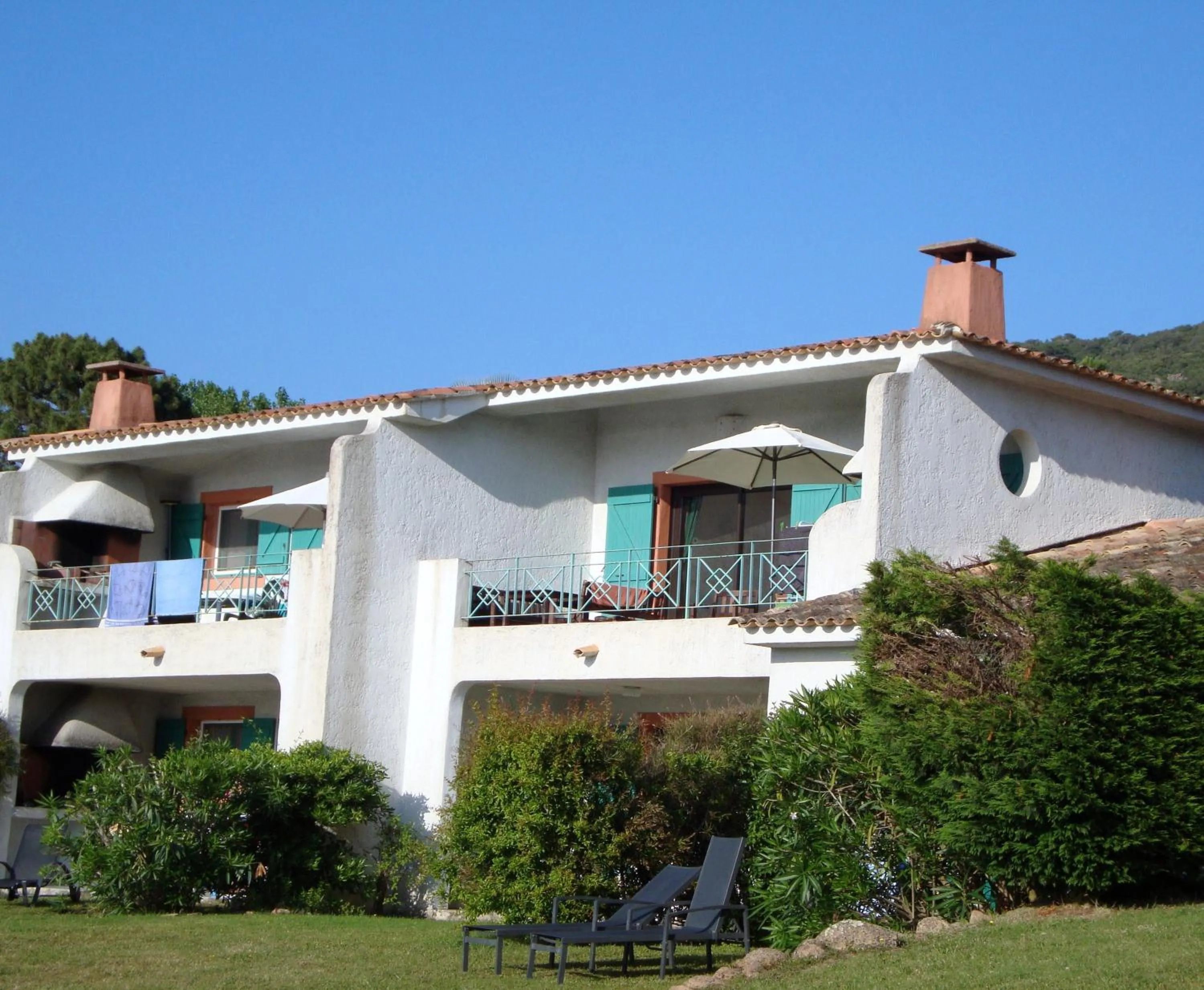 Facade/entrance in Résidence Le Village Marin