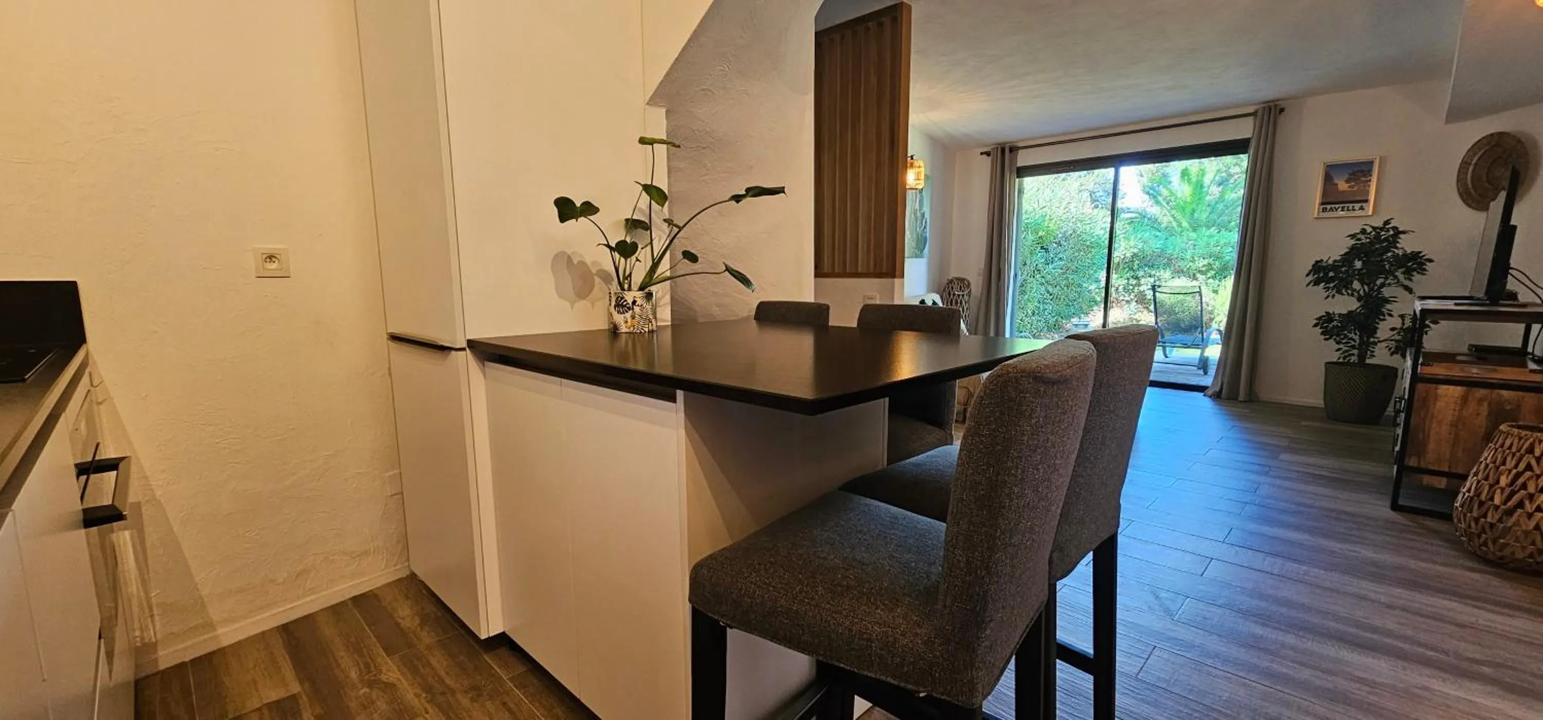 Dining area in Résidence Le Village Marin