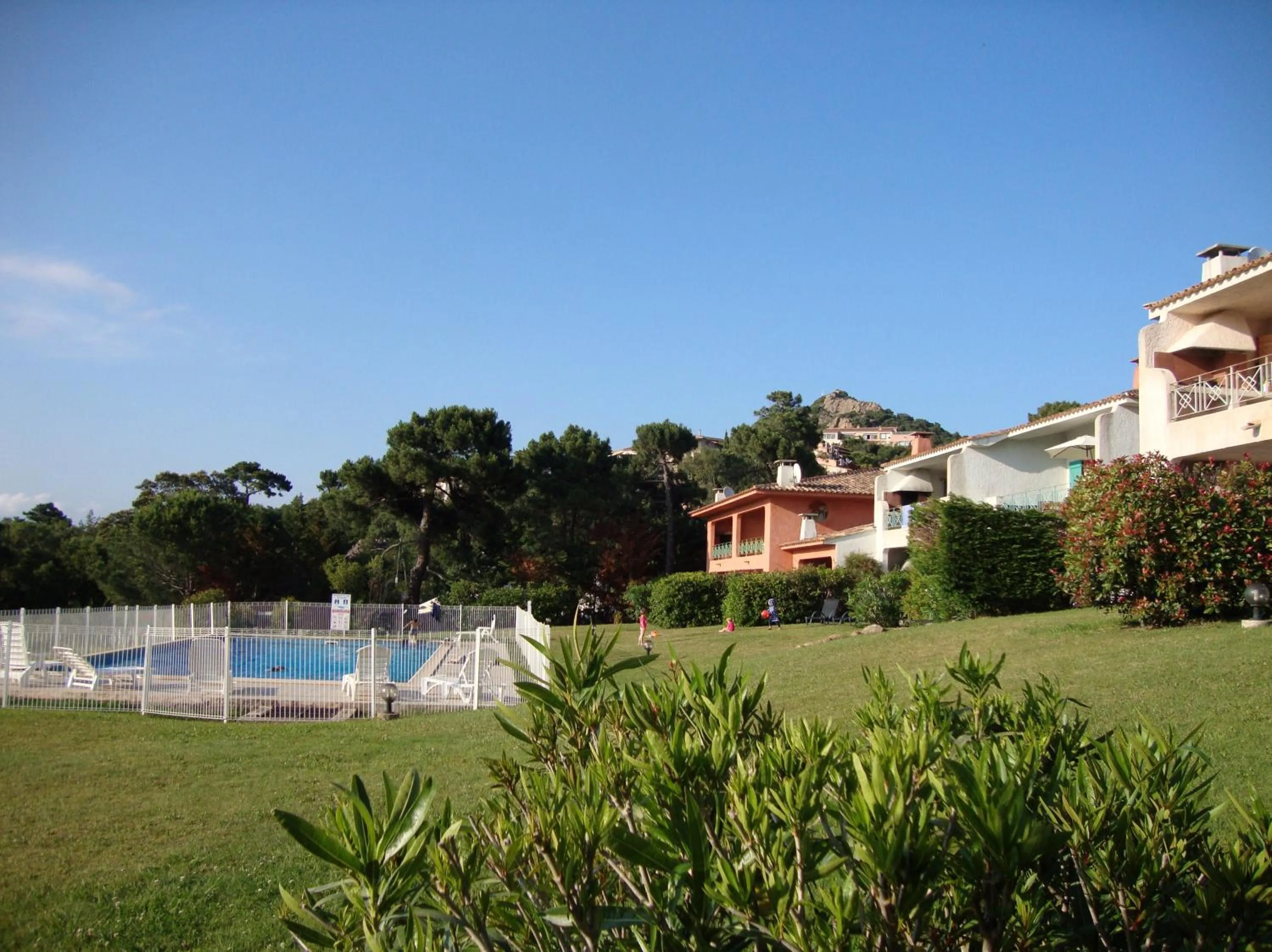 Facade/entrance in Résidence Le Village Marin
