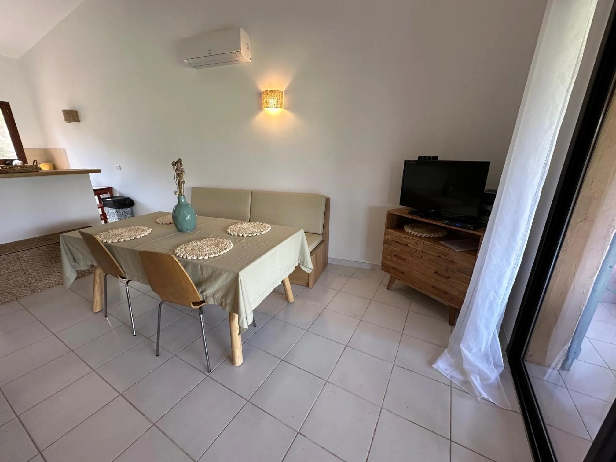 Dining area in Résidence Le Village Marin