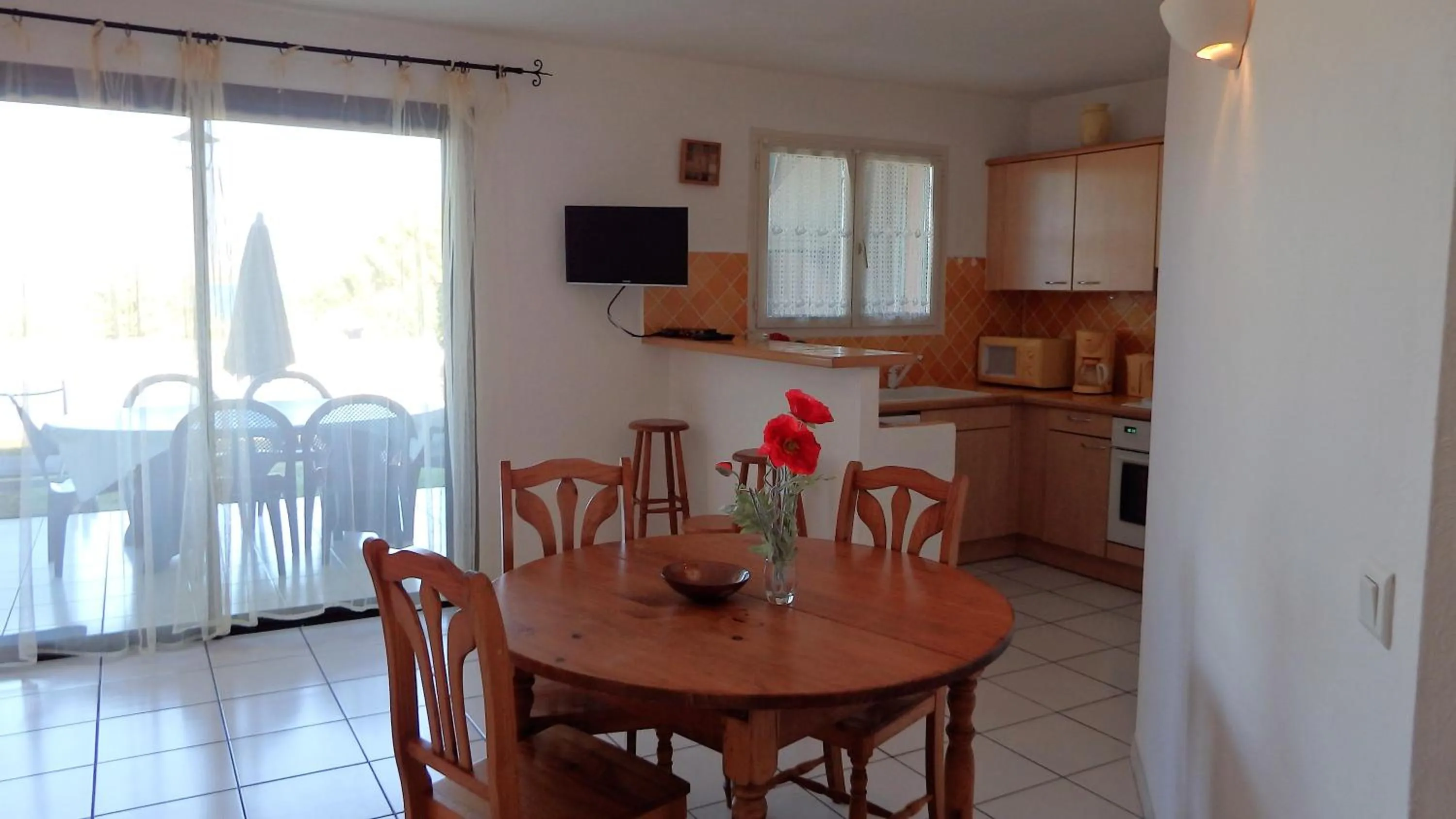 Kitchen or kitchenette in Résidence Le Village Marin