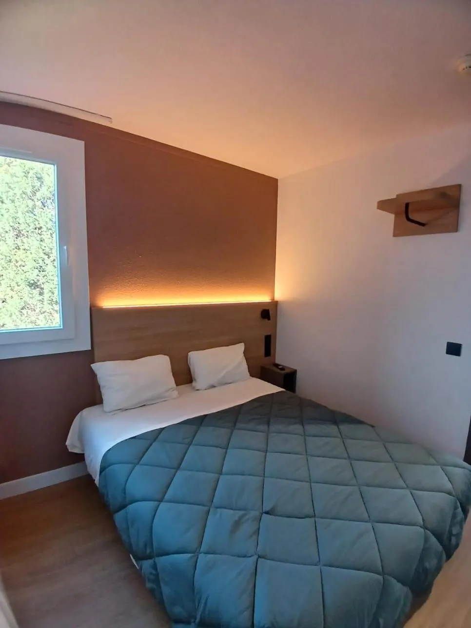 Bed in Premiere Classe Lille Sud - Douai Cuincy