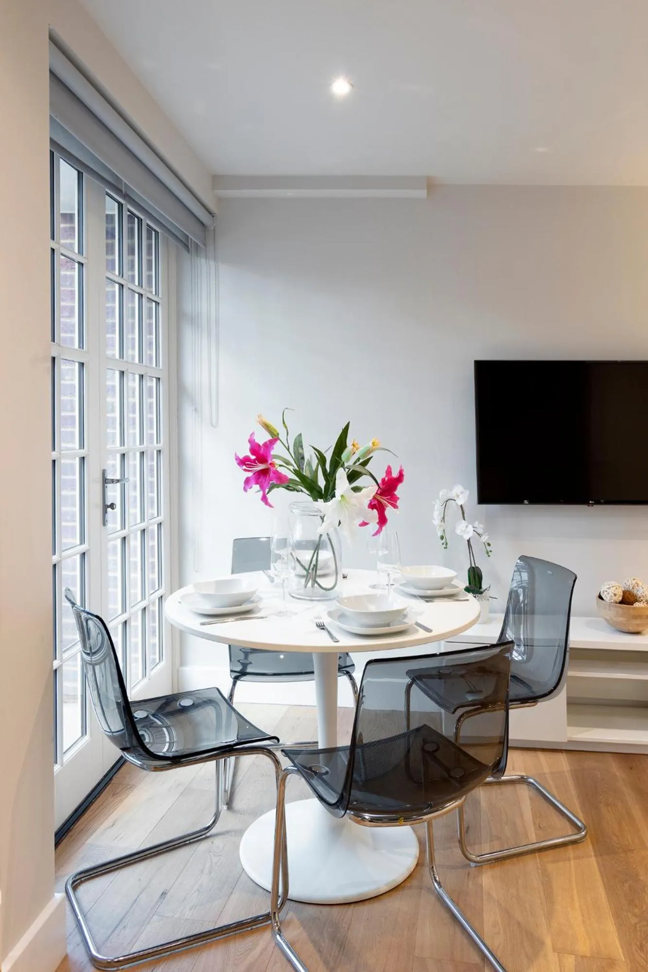 Hampden Apartments - The Diana