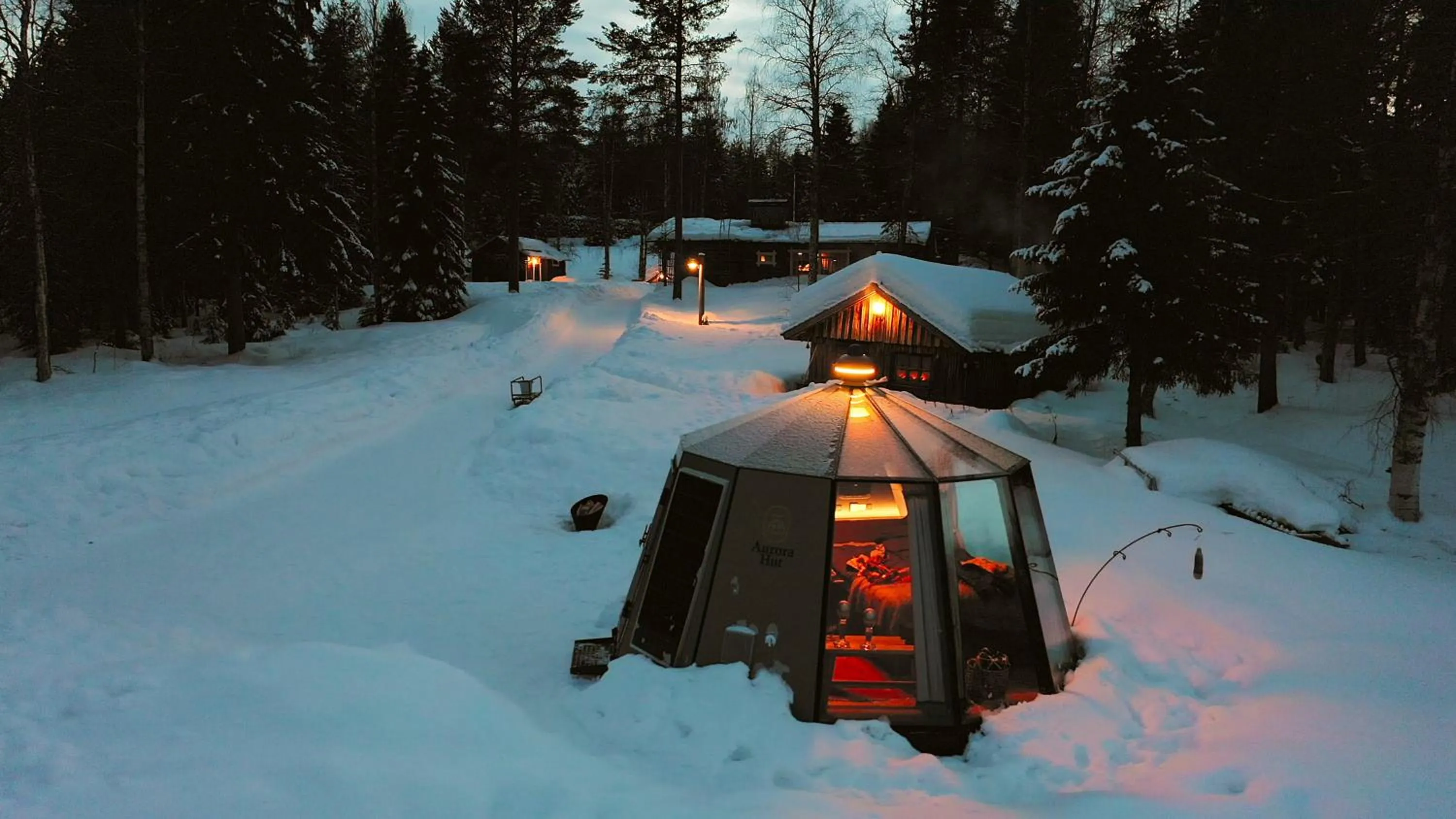 Ollero Eco Lodge (including a glass igloo)