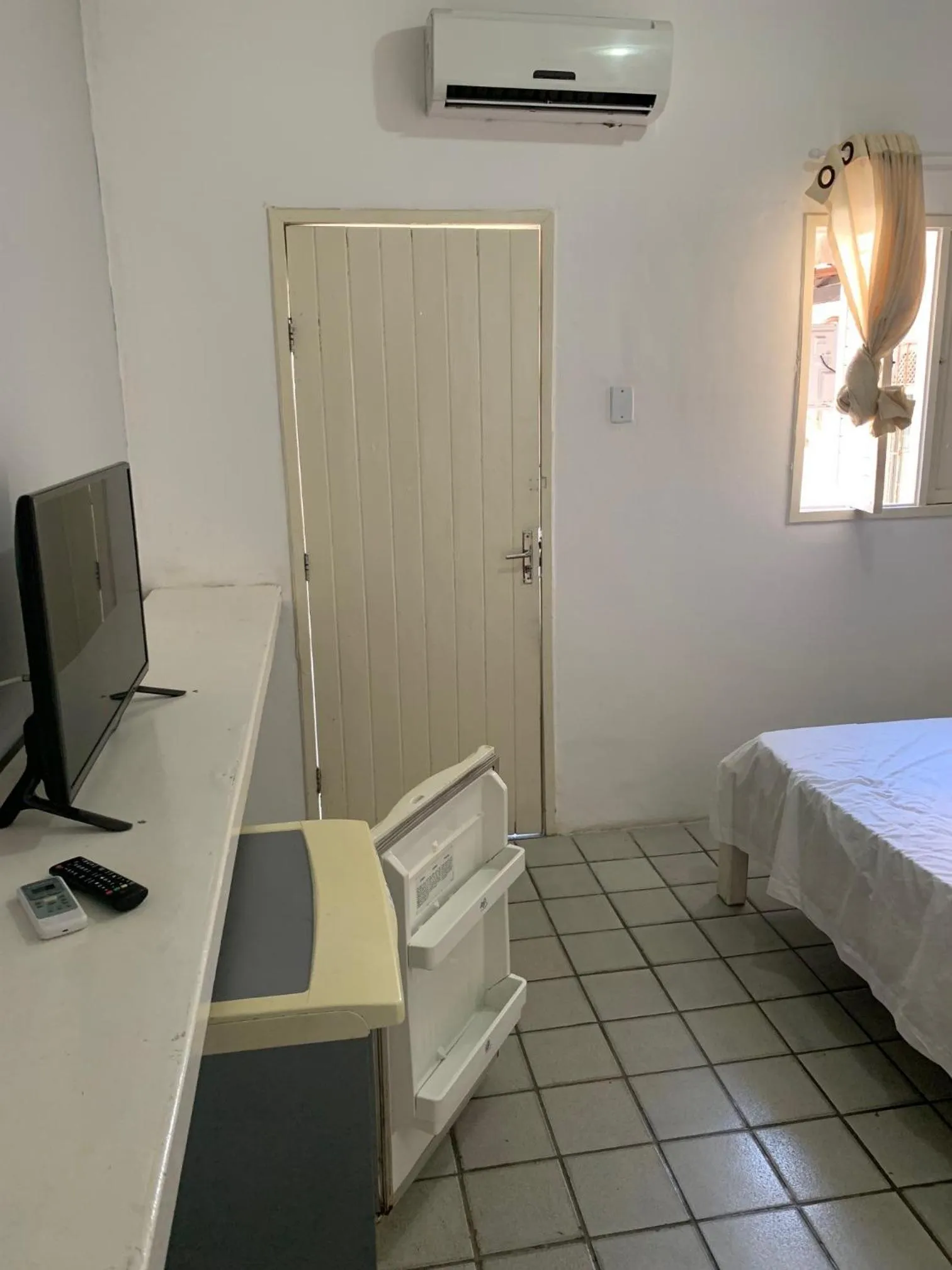 TV and multimedia, Bed in CP Hotel Economic