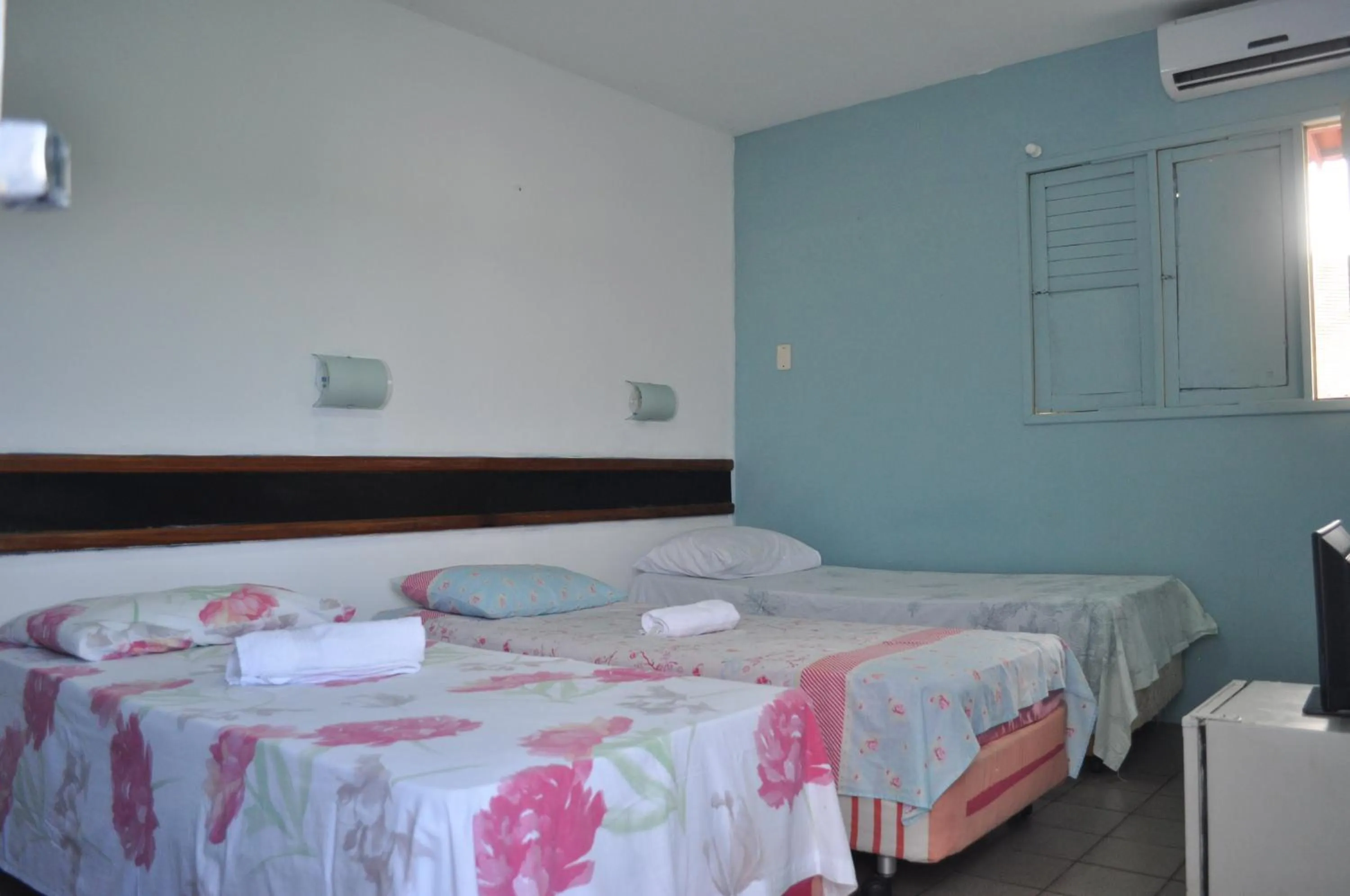 Bed in CP Hotel Economic