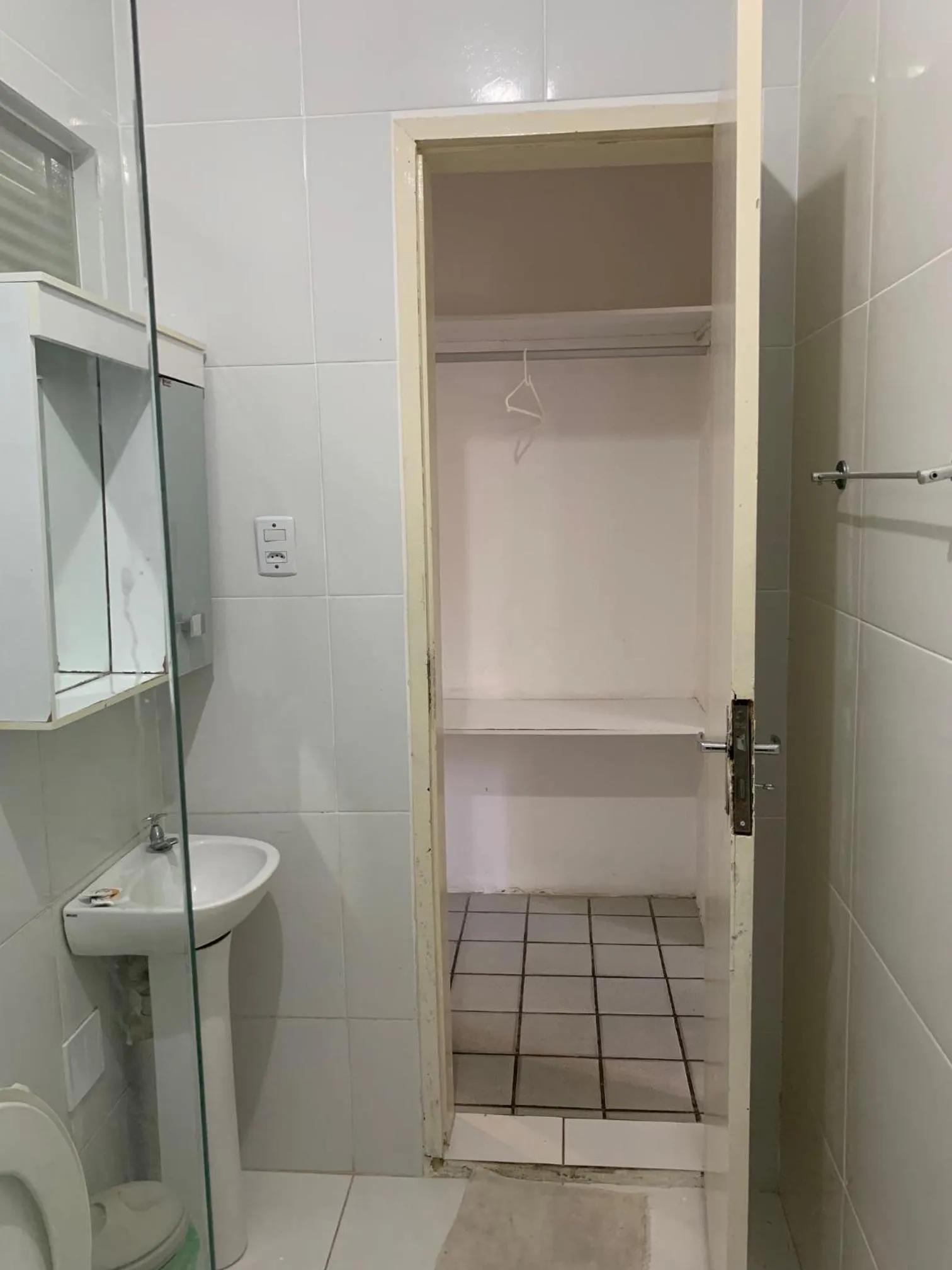 Bathroom in CP Hotel Economic