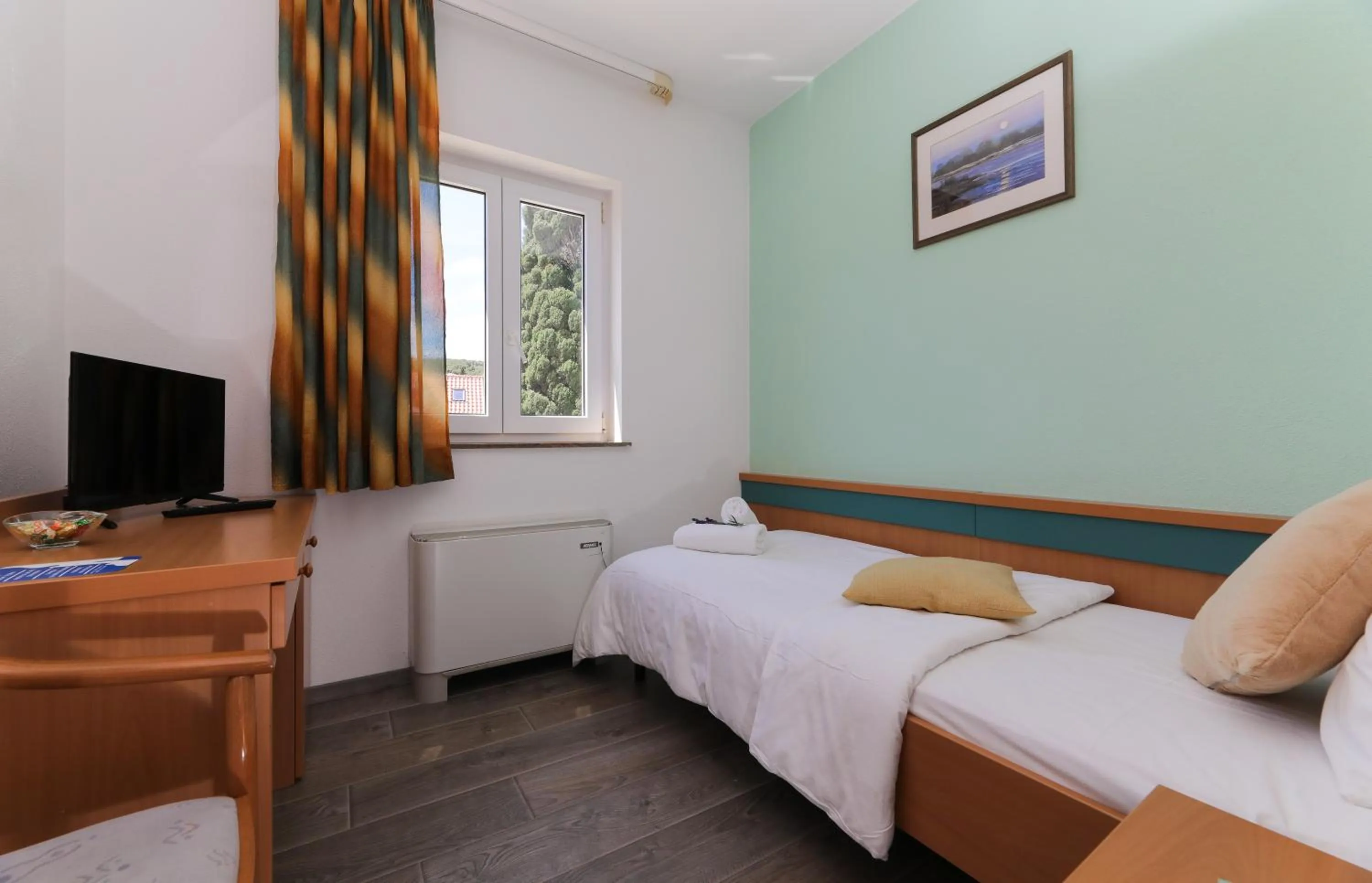 Photo of the whole room, Bed in Downtown Private Rooms Mandić