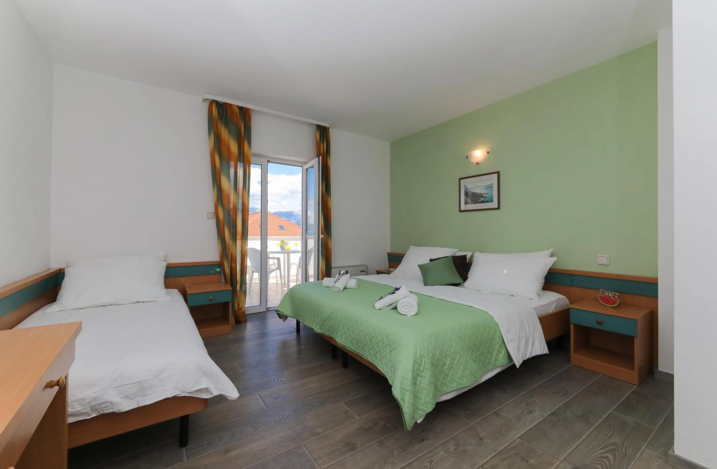 Bed in Downtown Private Rooms Mandić