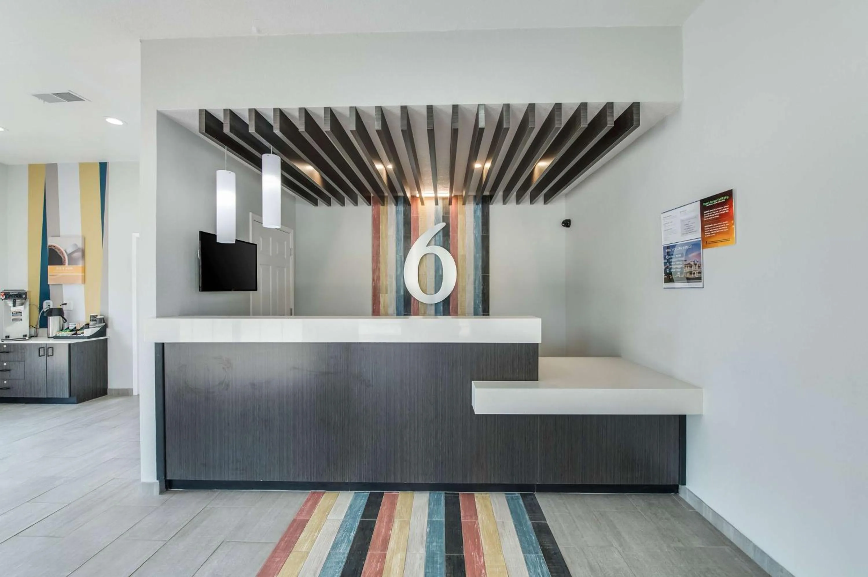 Lobby or reception, Bed in Motel 6-Kilgore, TX