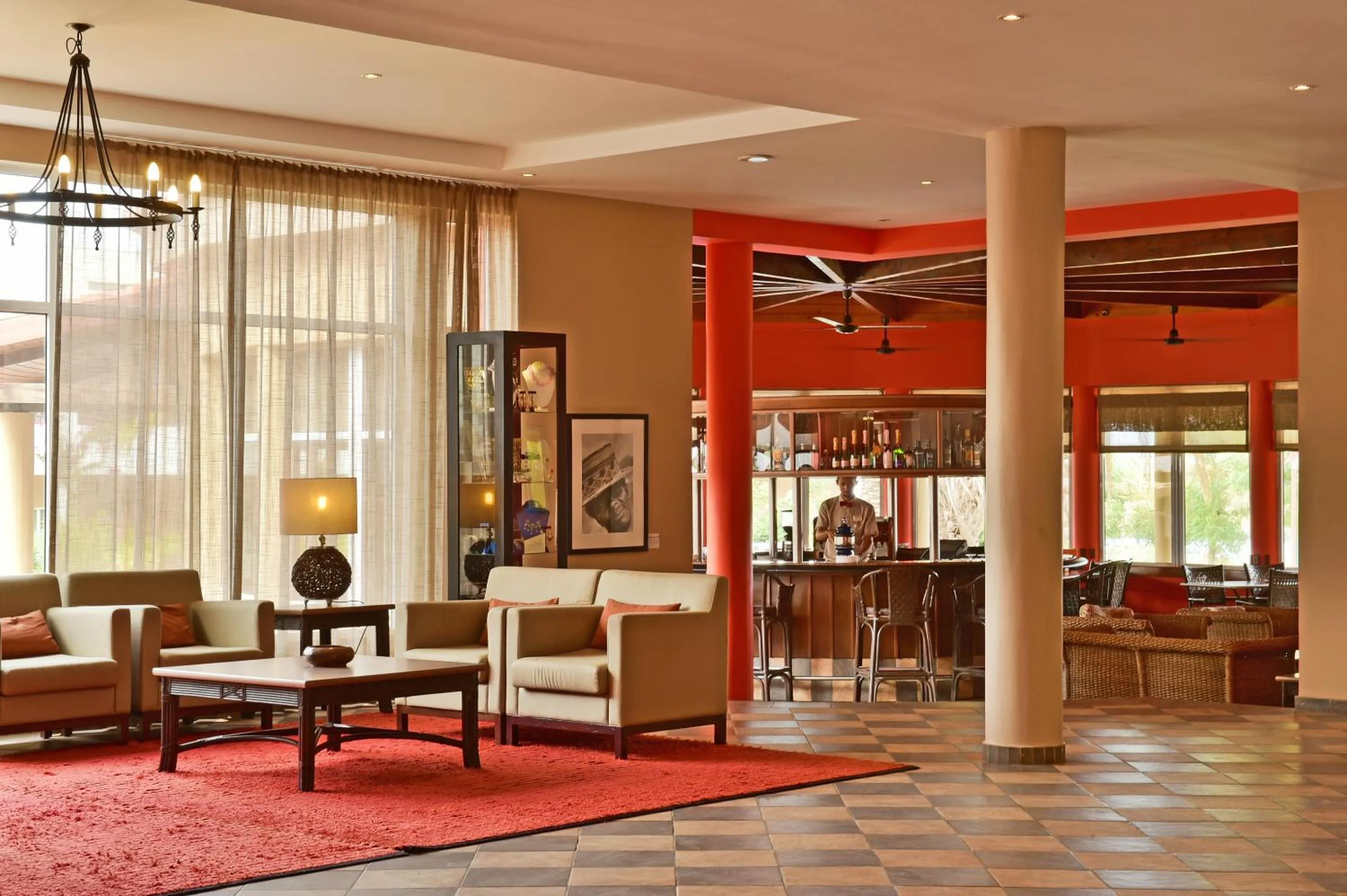 Lounge or bar in Pestana Tropico Ocean & City Hotel