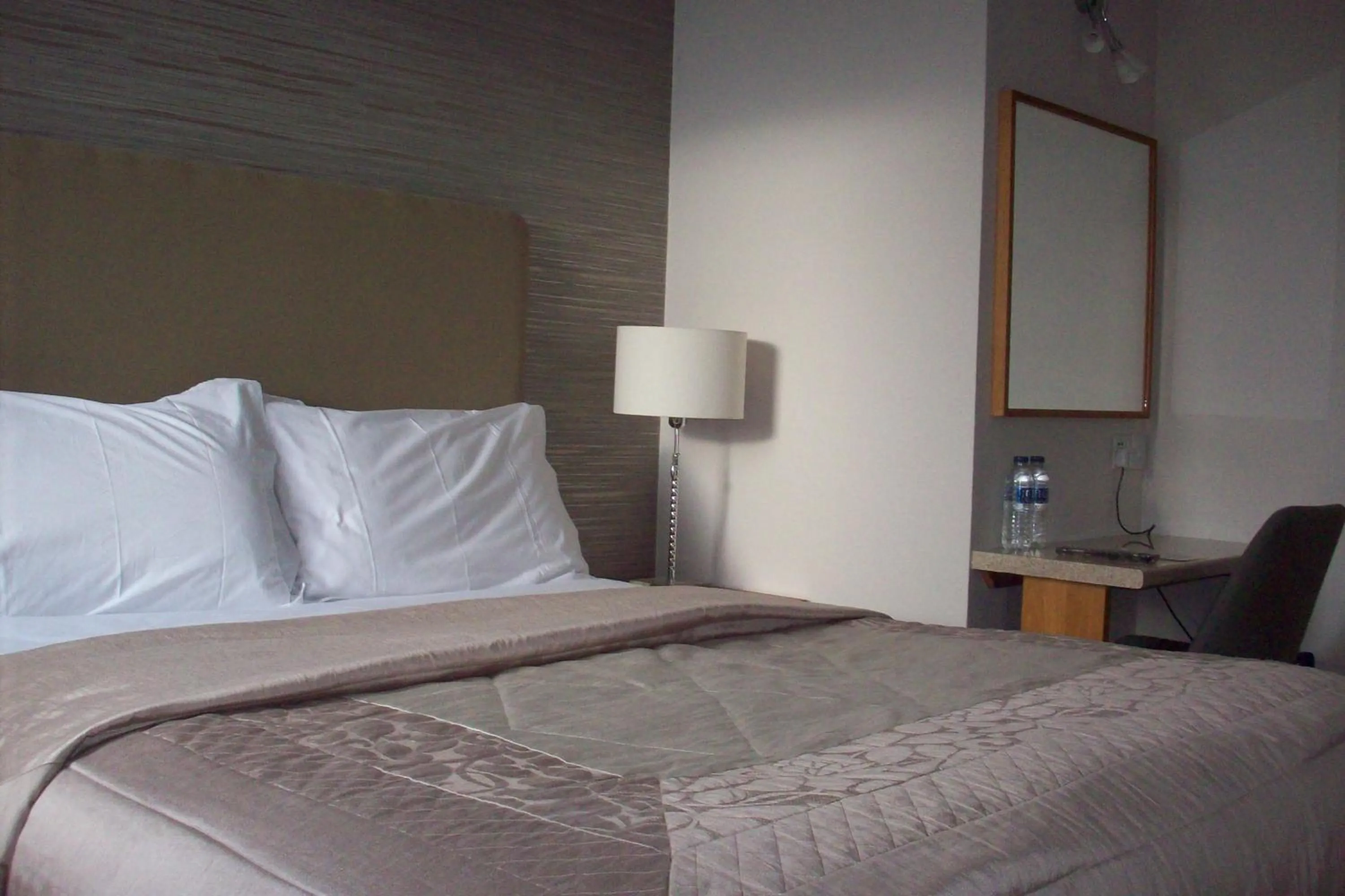 Bed in Lairg Highland Hotel