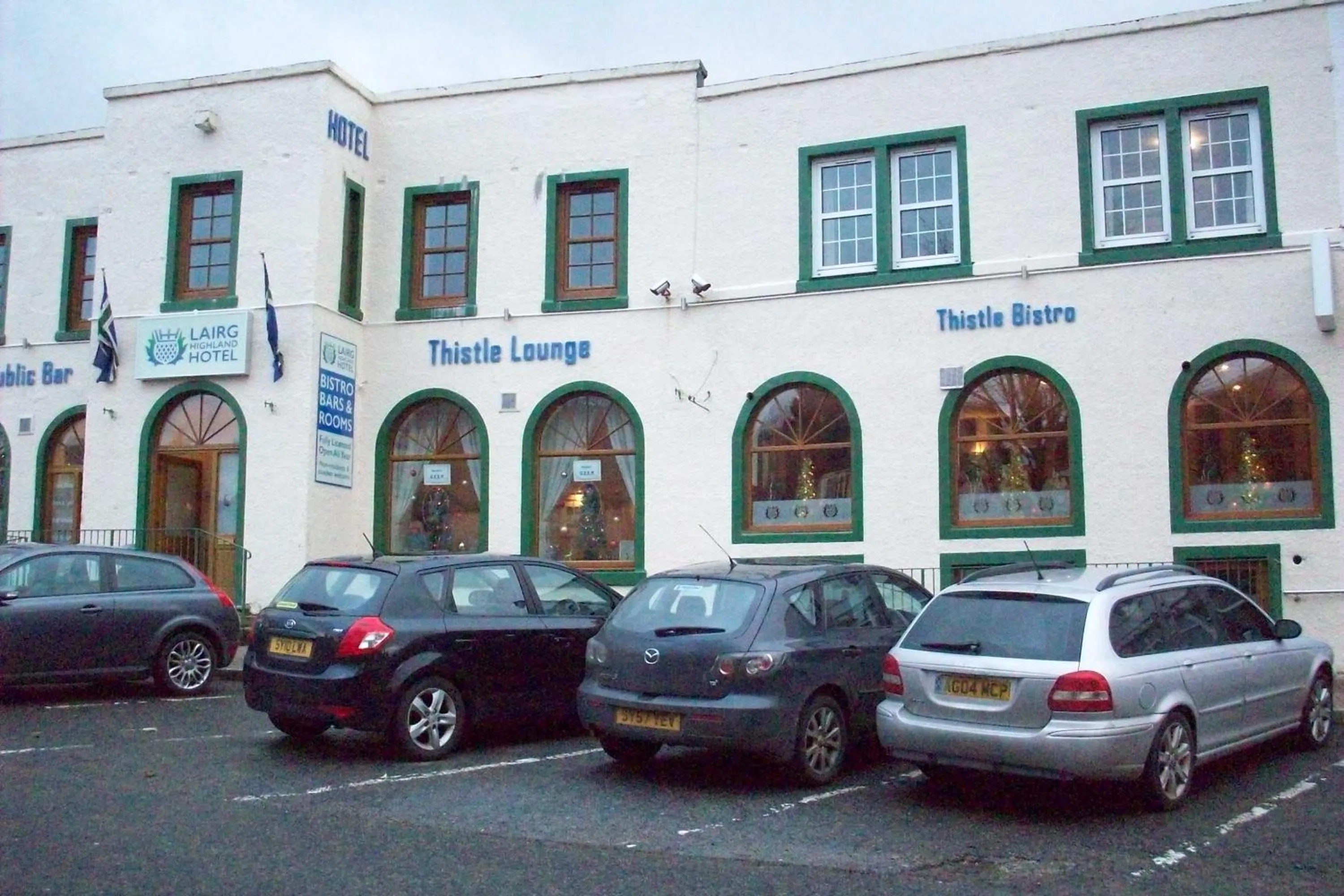 Facade/entrance in Lairg Highland Hotel