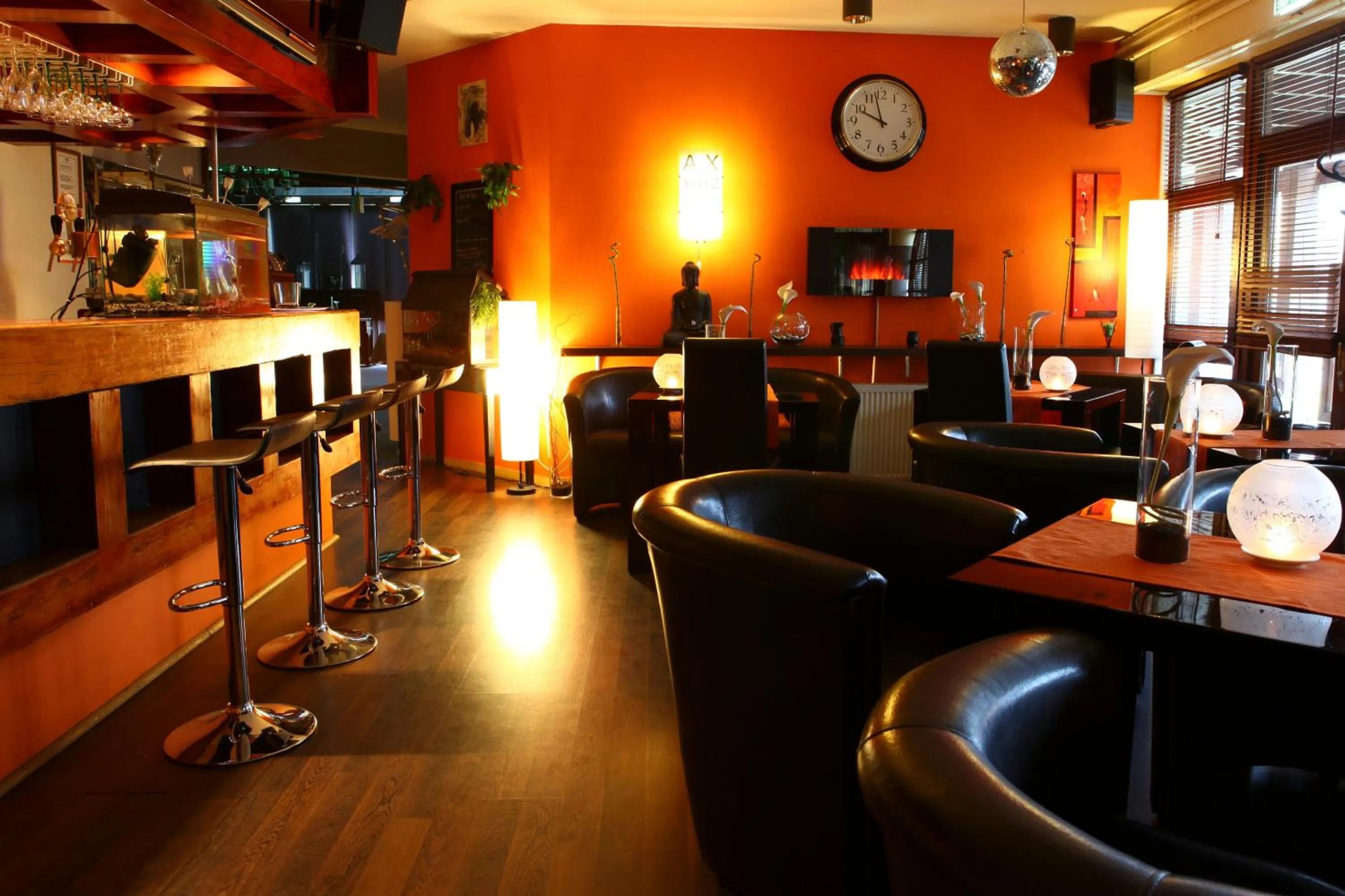 Lounge or bar in Le Relais Des Chateaux Forts