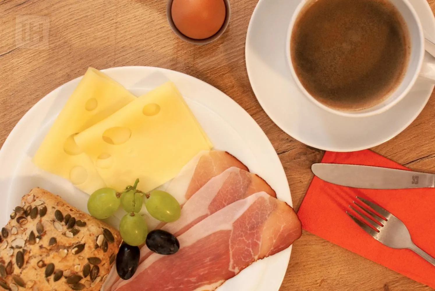 Breakfast in Hotel Isha