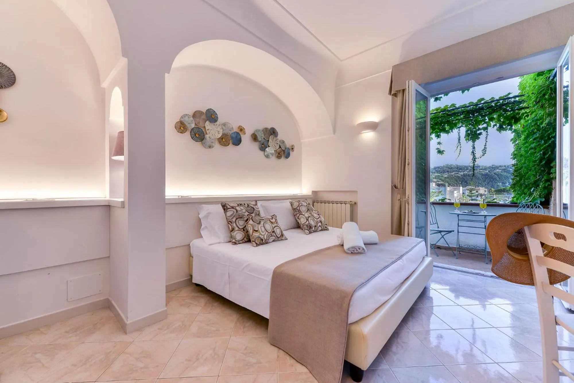 Bed in Hotel Villa Melodie - Adults Only