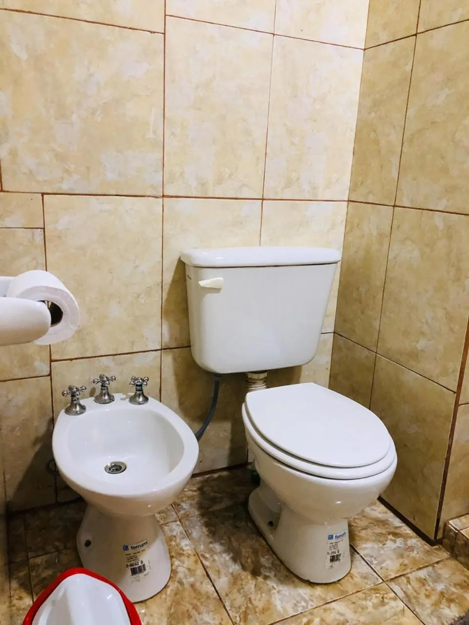 Bathroom in La Familia Hotel