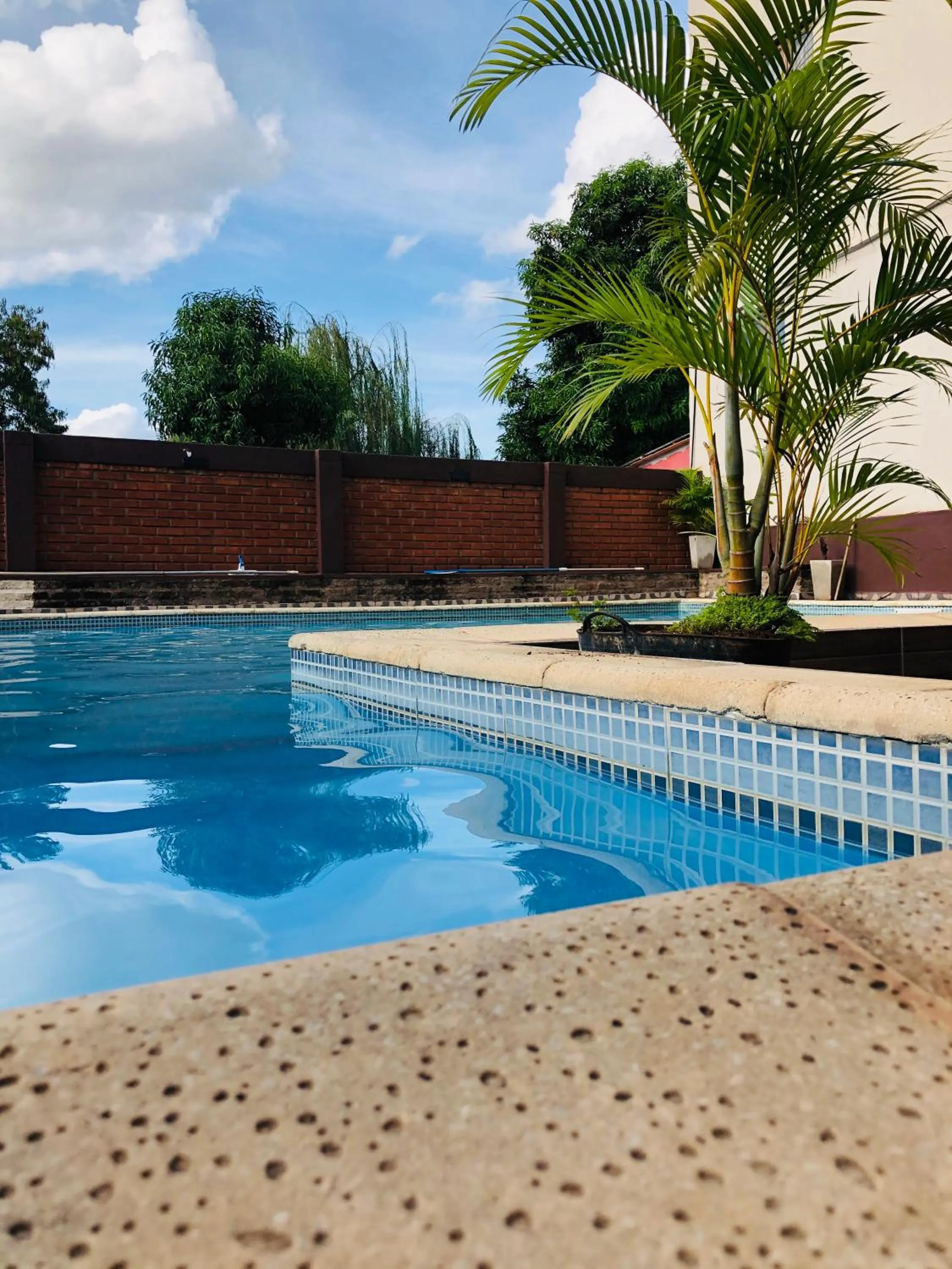 Swimming pool in La Familia Hotel