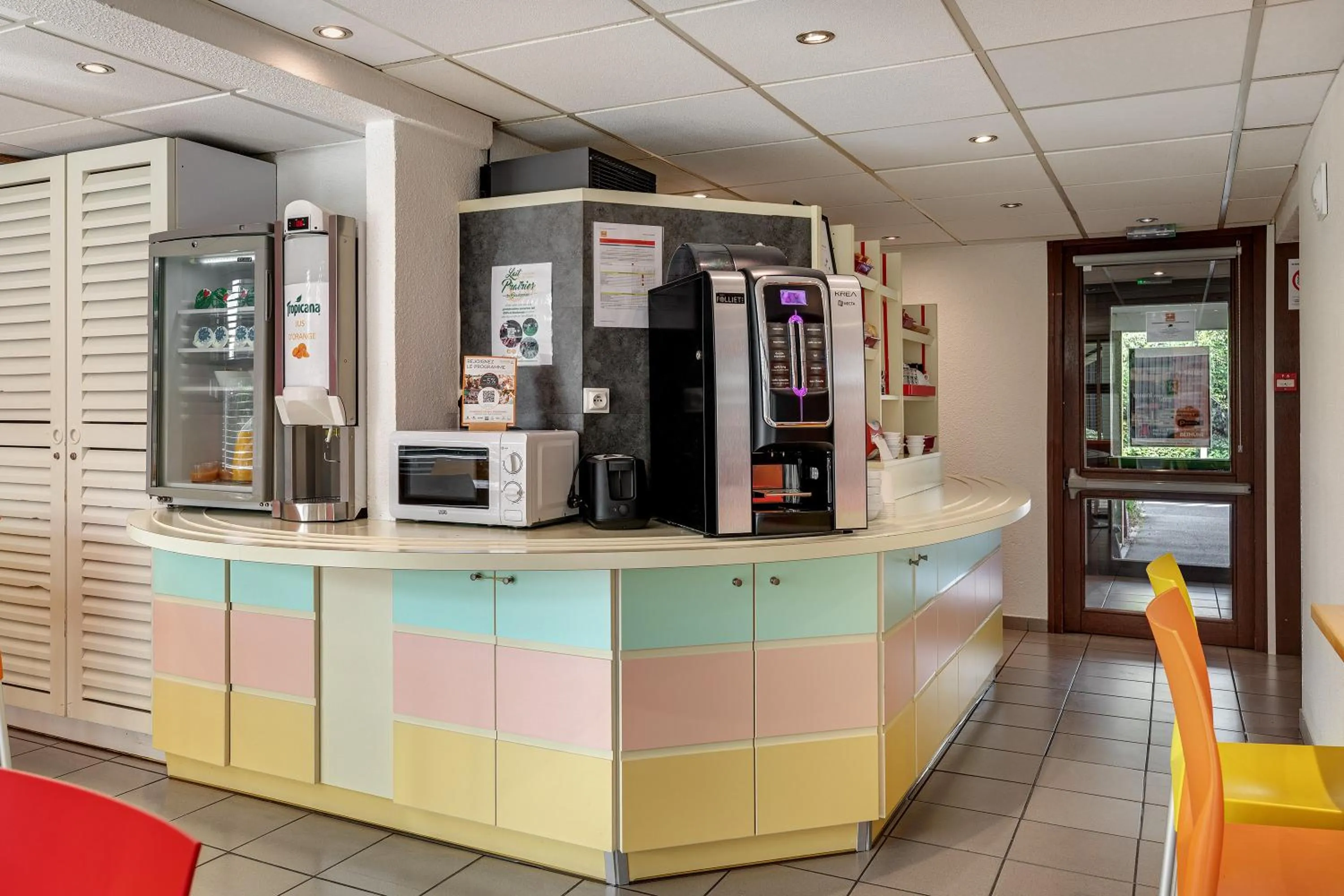 Breakfast in Premiere Classe Bethune Fouquières Lès Béthunes