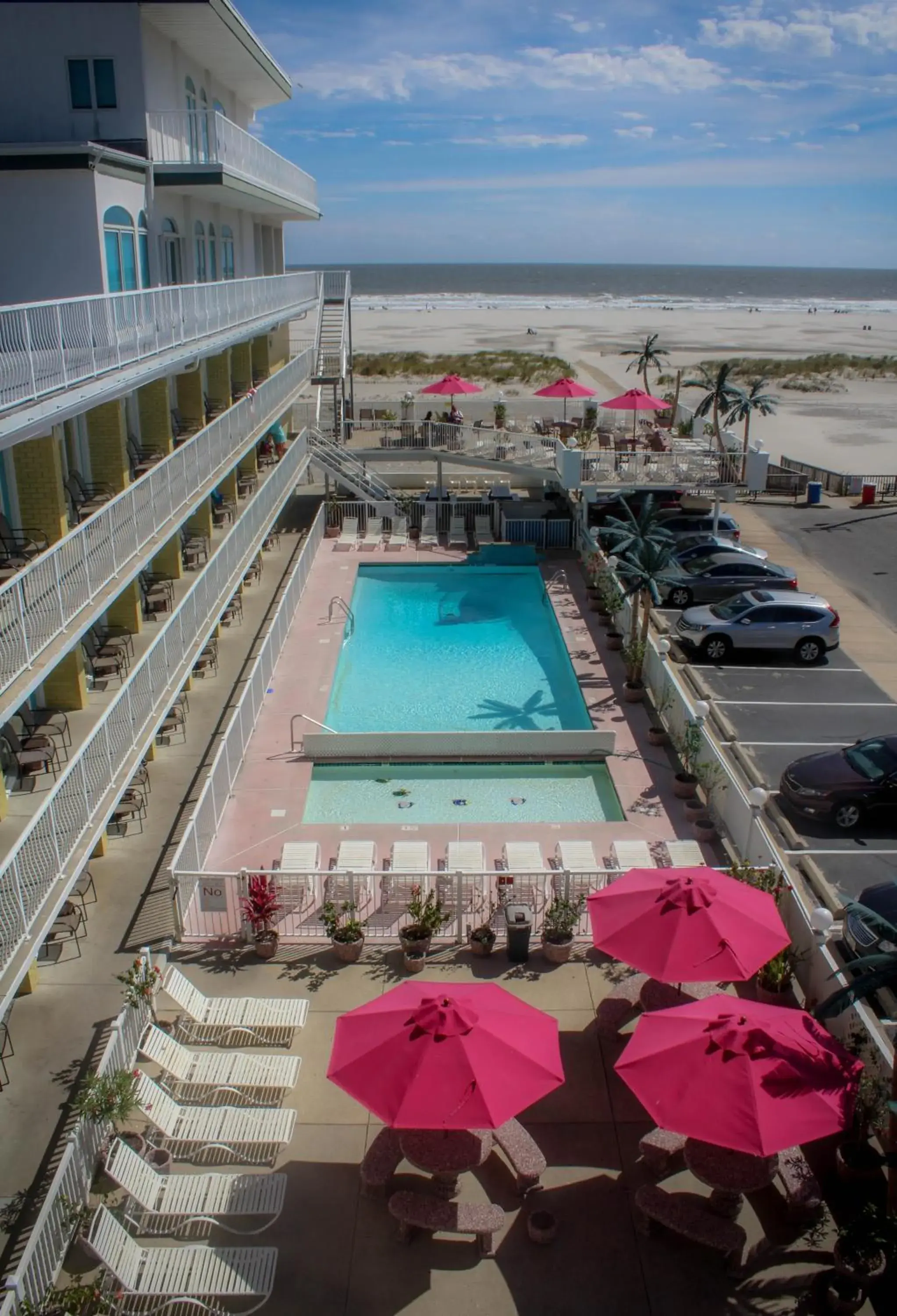Paradise Oceanfront Resort of Wildwood Crest Paradise Oceanfront Resort of Wildwood Crest