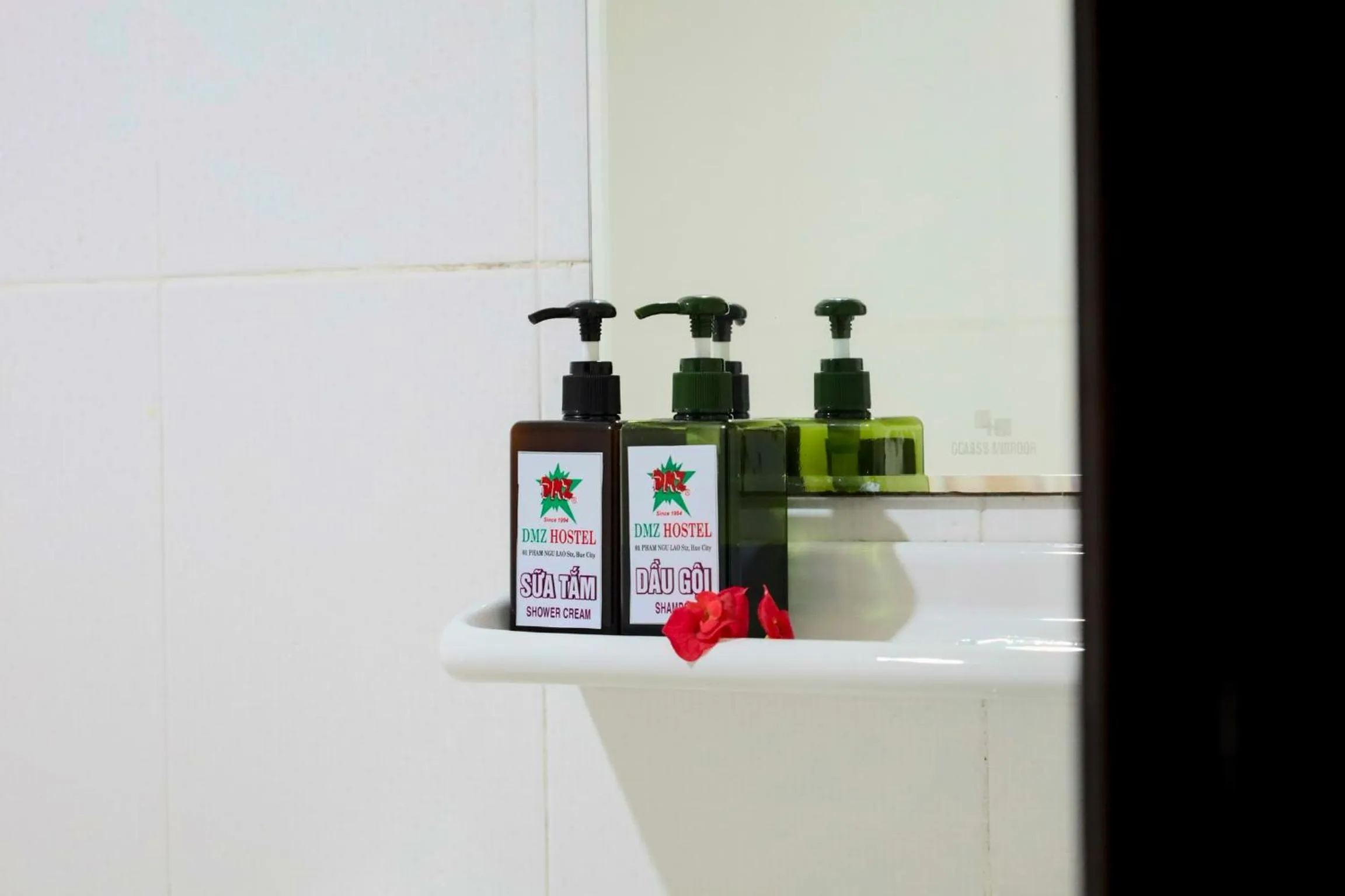 Toilet in DMZ Hostel