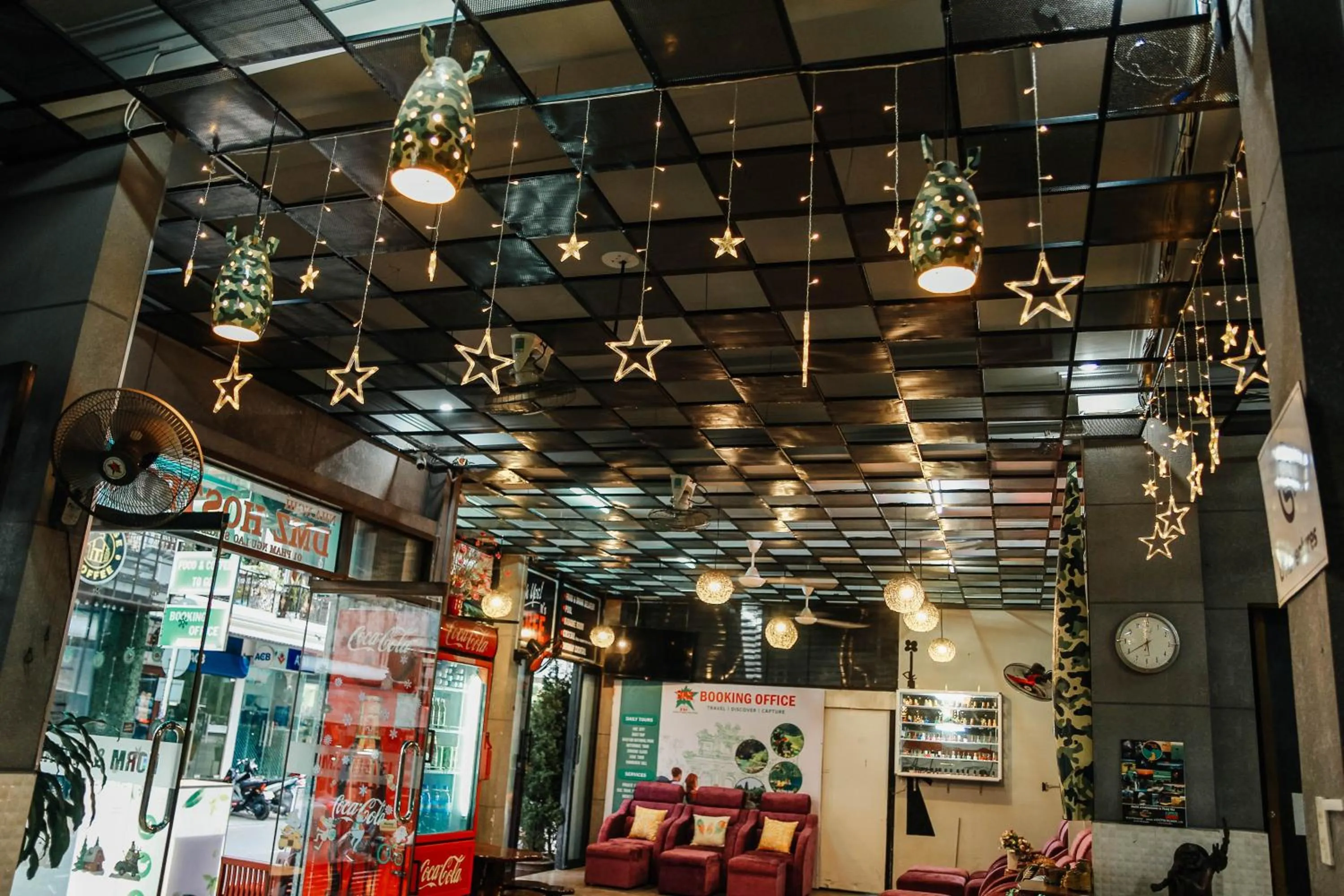 Restaurant/places to eat in DMZ Hostel