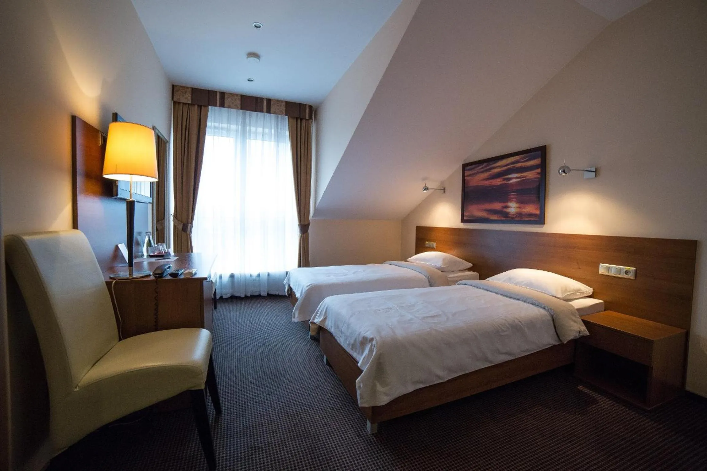 Photo of the whole room, Bed in Hotel Sokołowska Airport Modlin