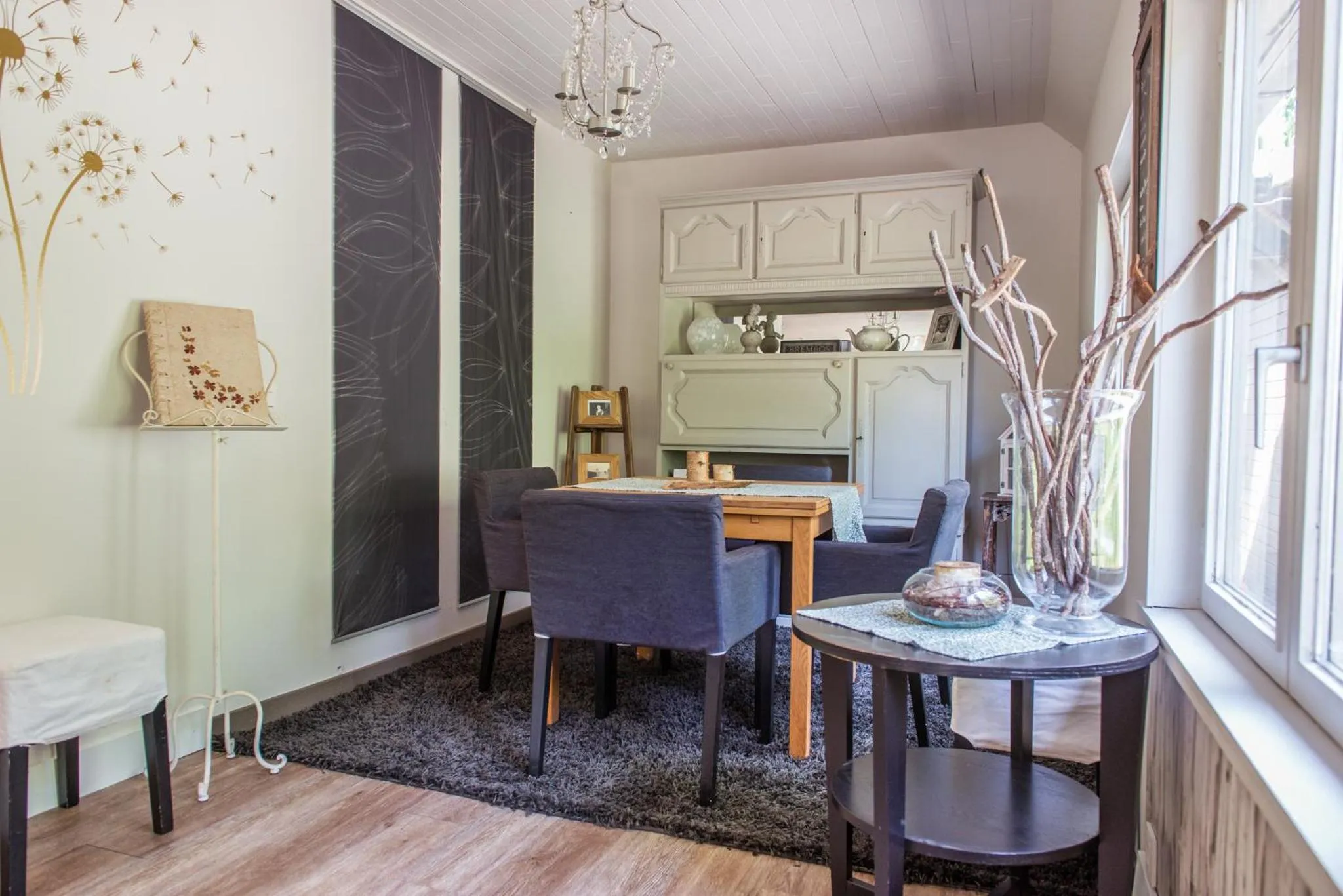 Seating area in B&B Het Brembos