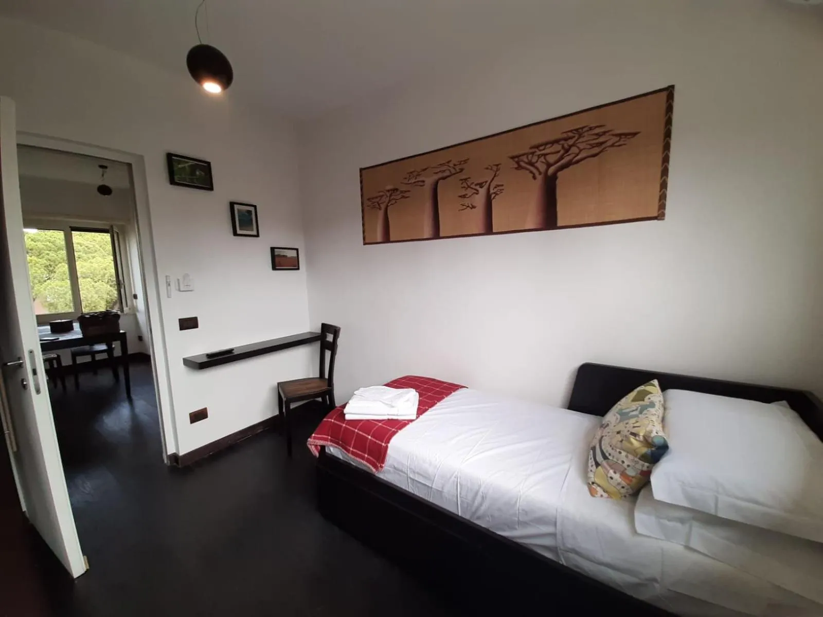 Bed in Place to Be&b