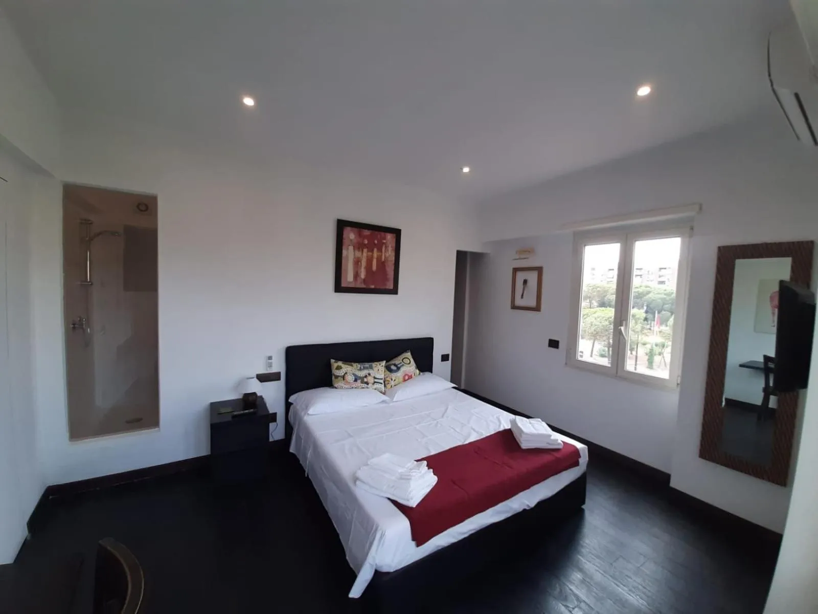 Bed in Place to Be&b