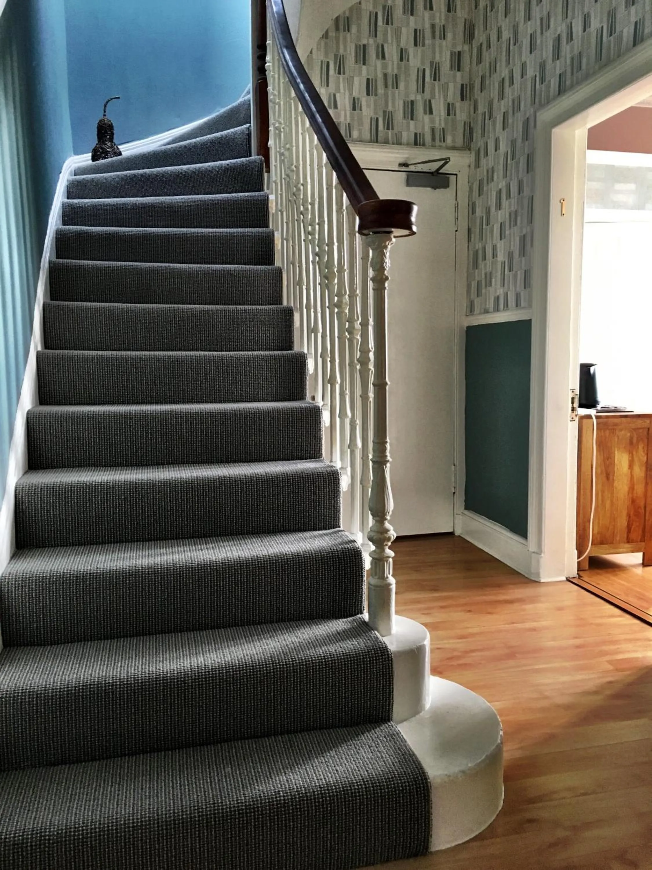 Dalmore Lodge Guest House