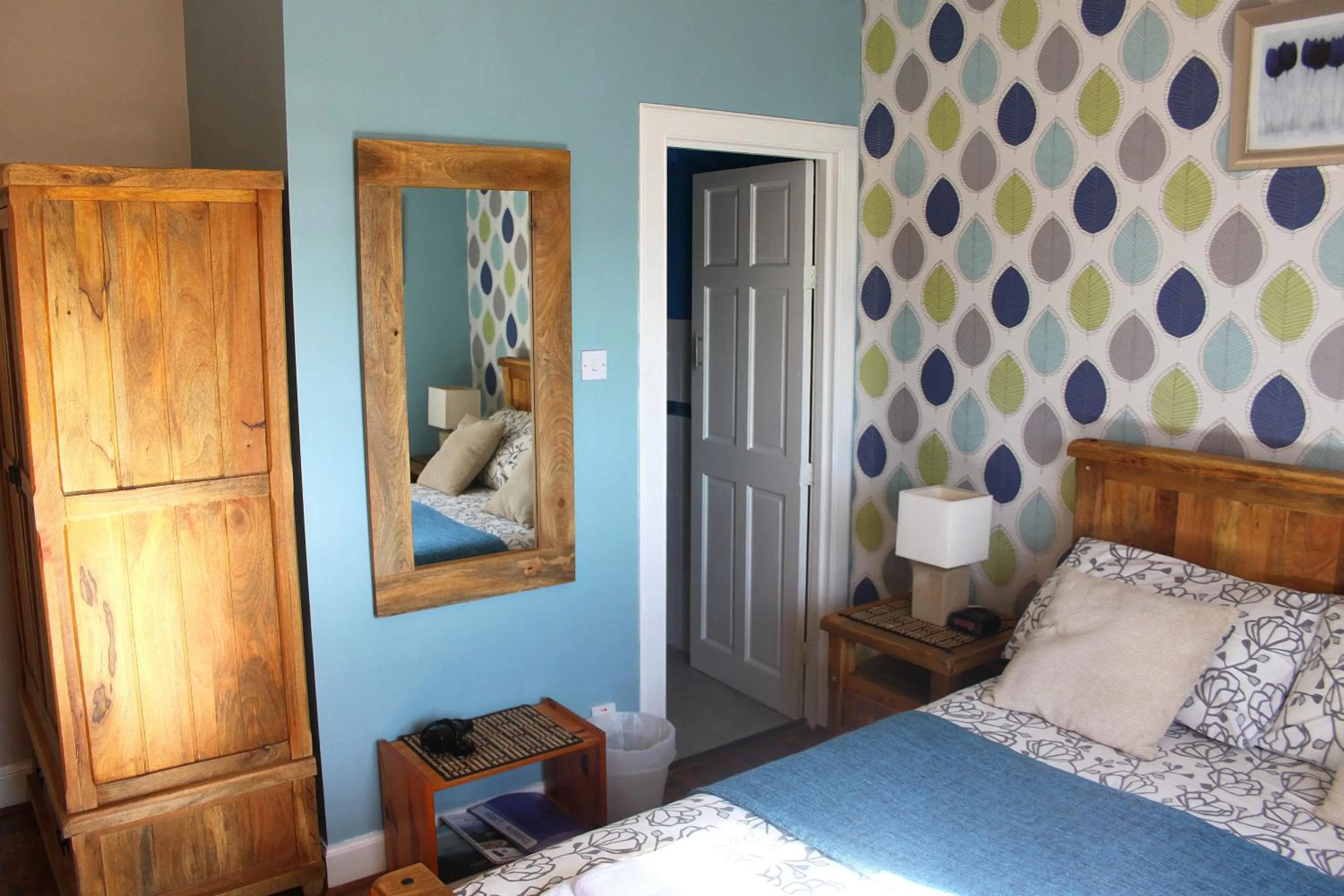 Bedroom in Dalmore Lodge Guest House