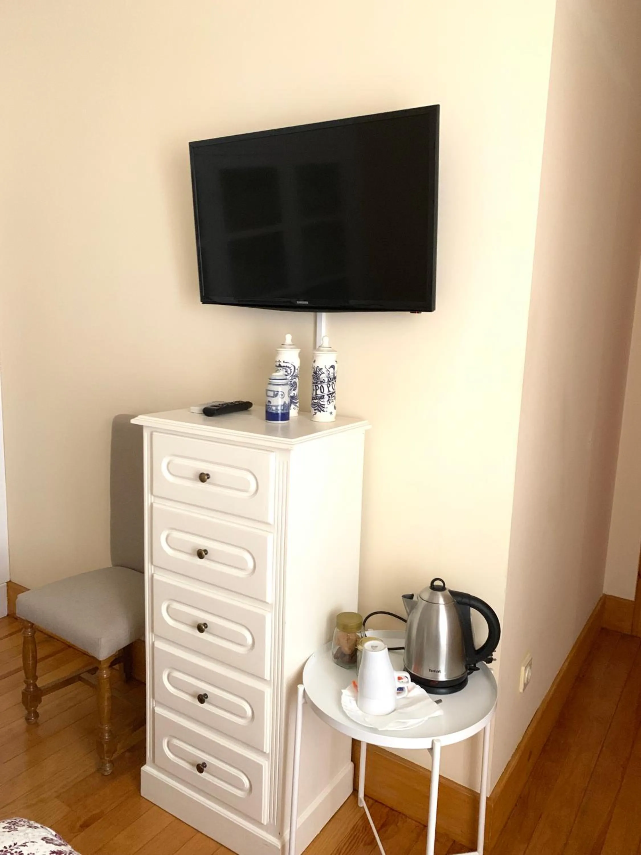 Twin Room in Quinta de Canhões