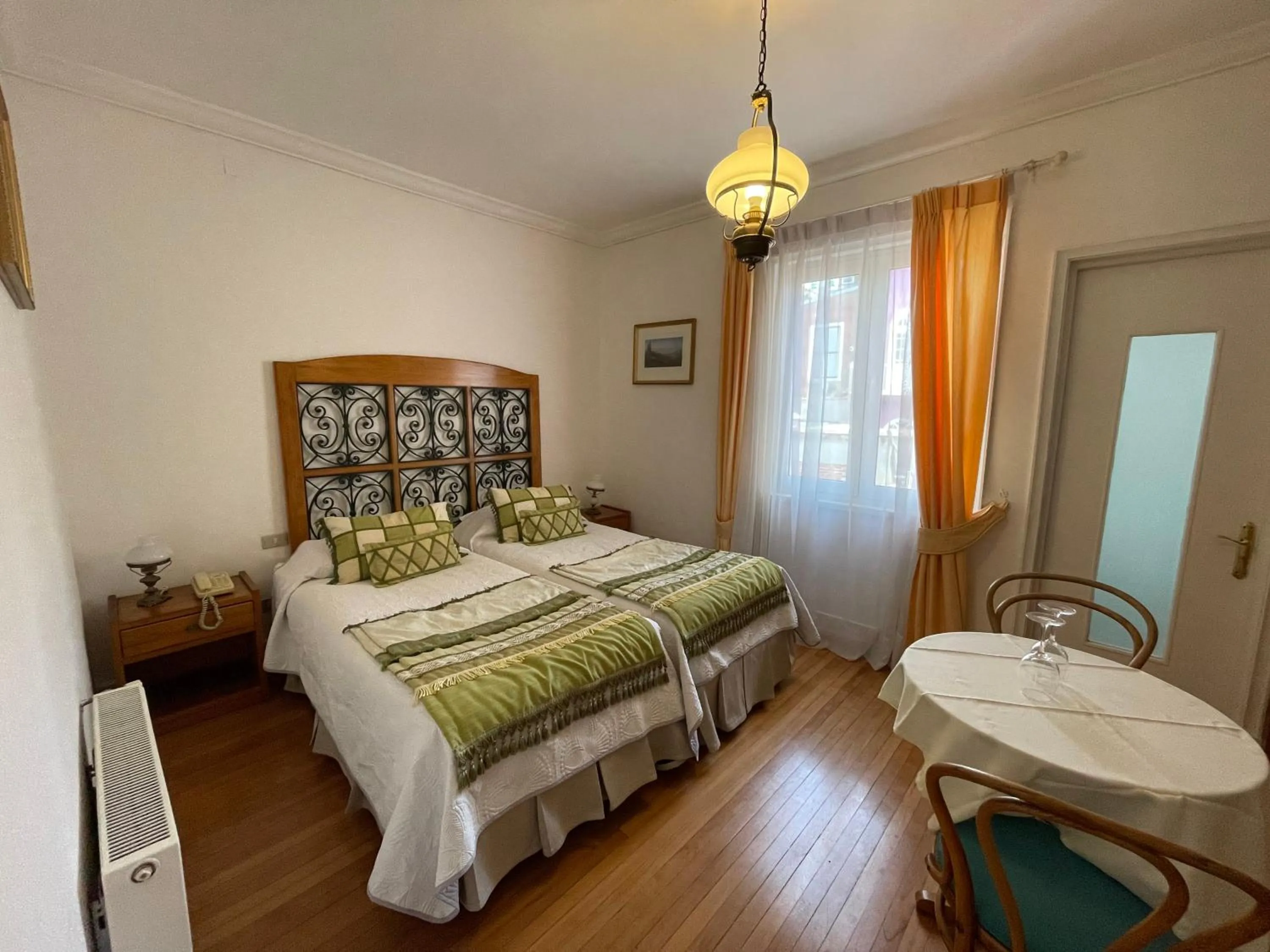 Photo of the whole room, Bed in Hotel Casa Somerscales