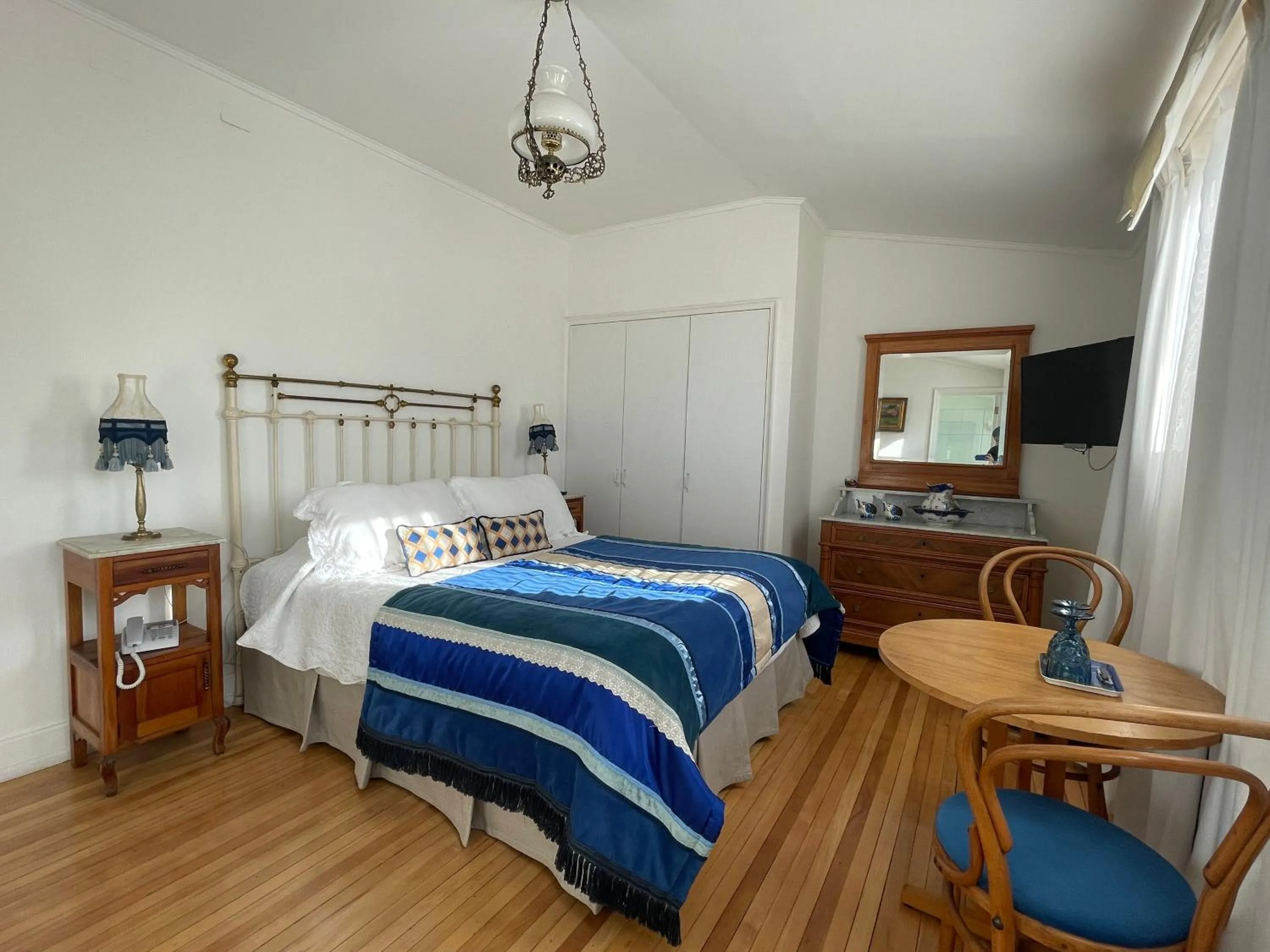 Photo of the whole room, Bed in Hotel Casa Somerscales